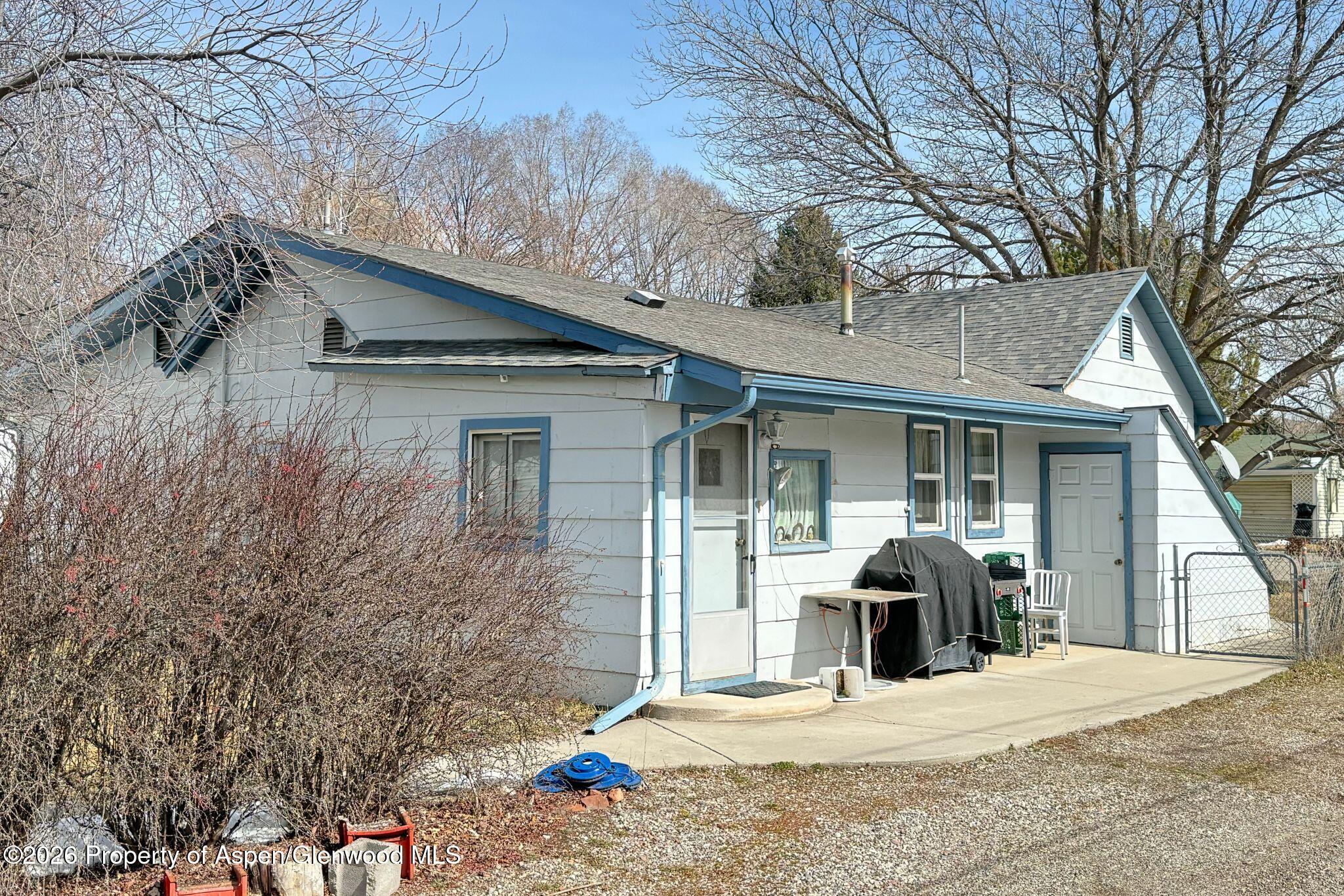 335 N 9th Street