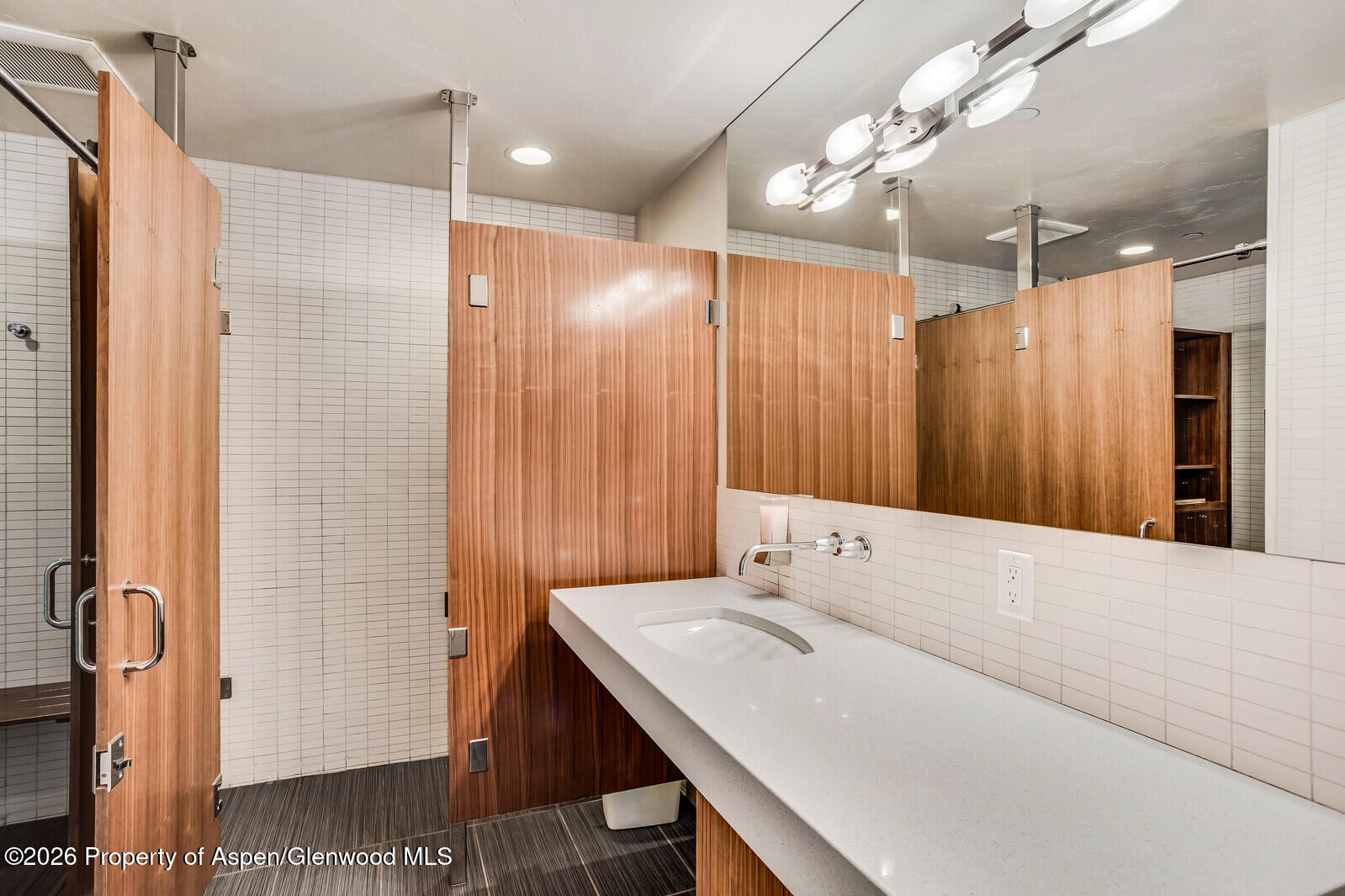 55 Upper Woodbridge Road E-2