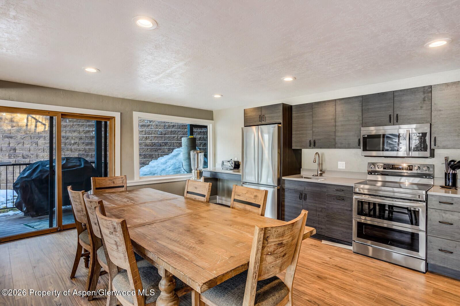 55 Upper Woodbridge Road E-2