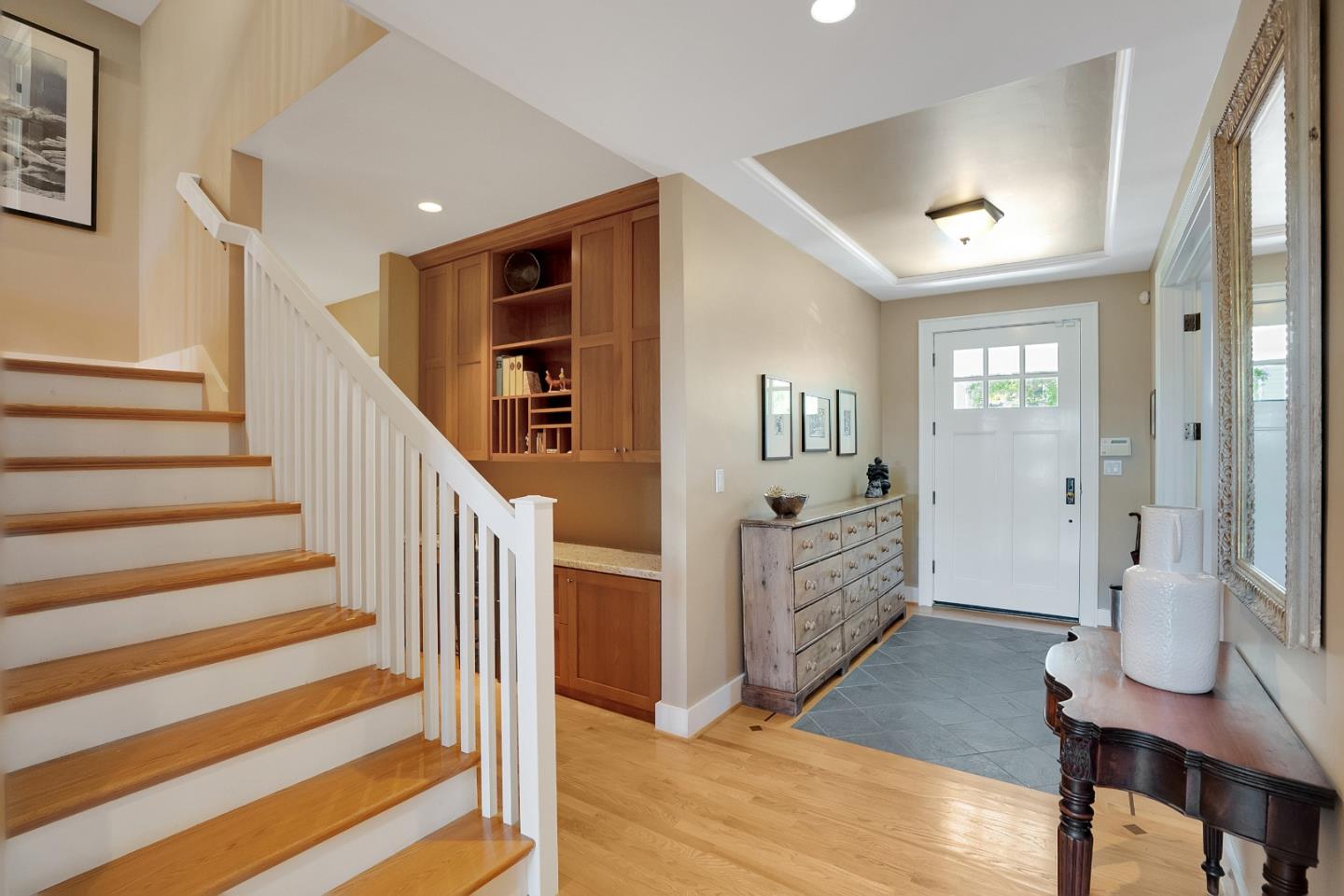 233 Johnson AVE