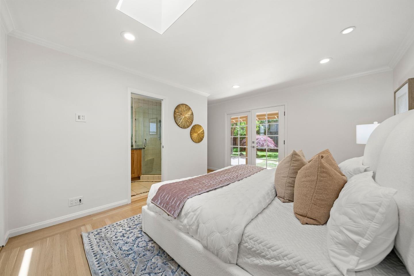 333 Georgetown AVE