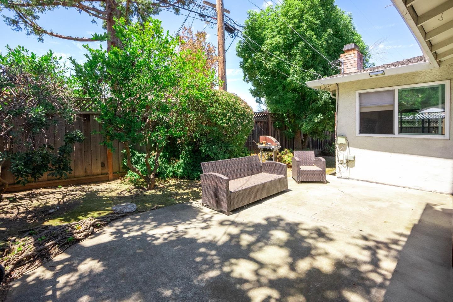 1754-1756 Plaza Court