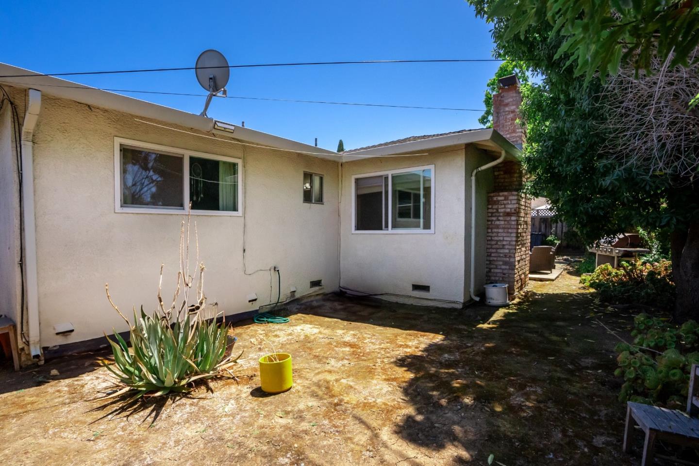 1754-1756 Plaza Court