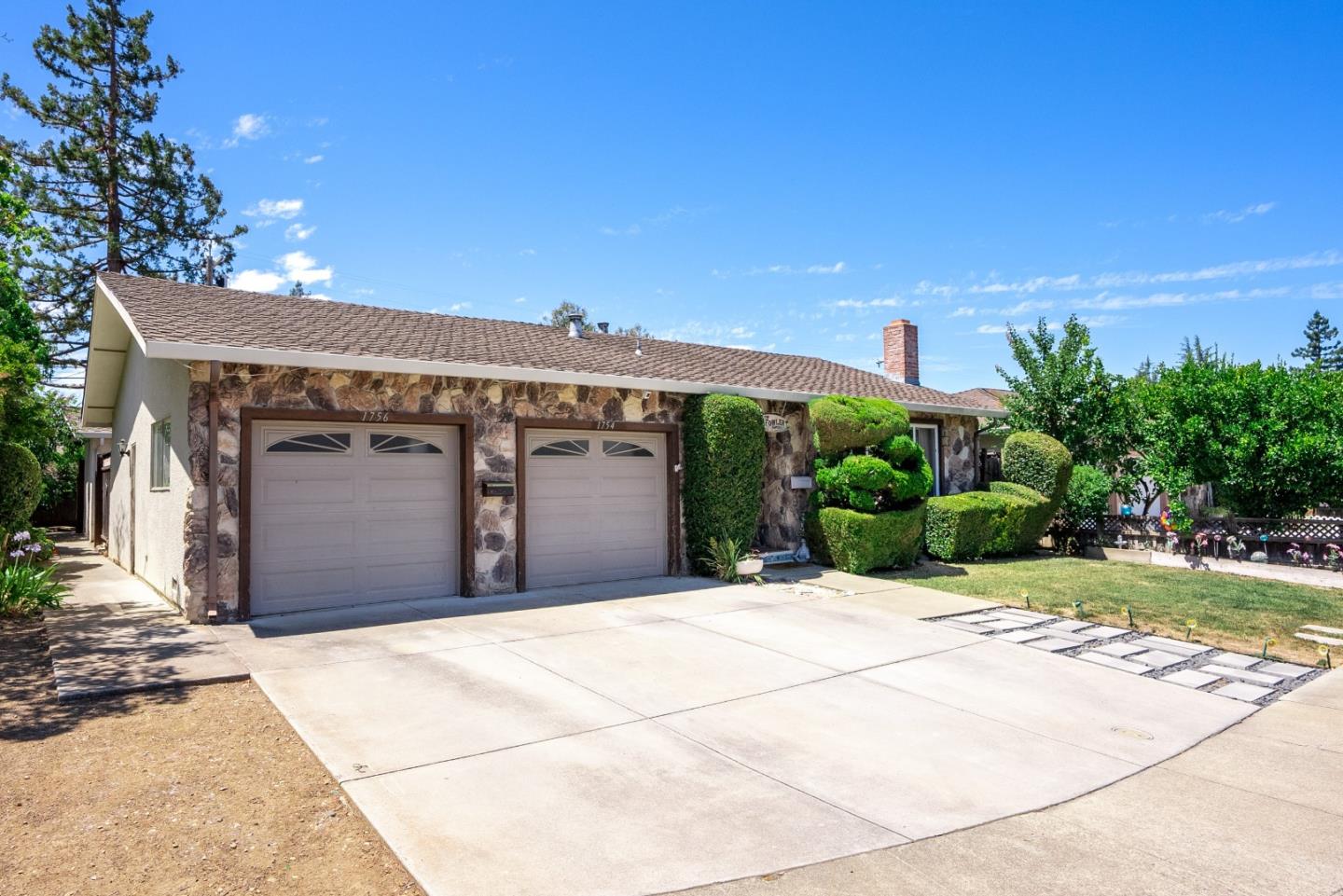 1754-1756 Plaza Court