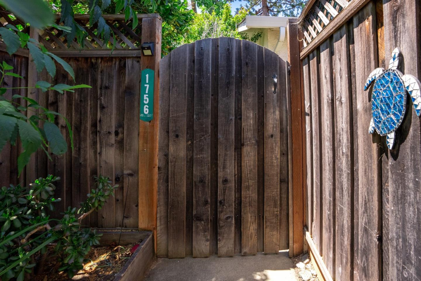 1754-1756 Plaza Court