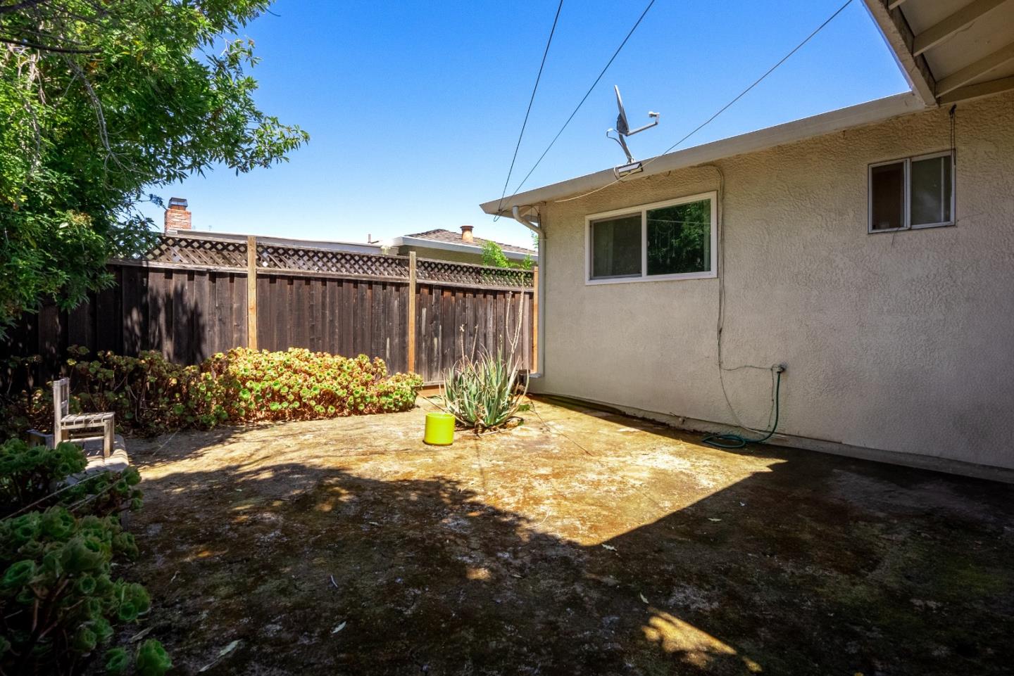 1754-1756 Plaza Court