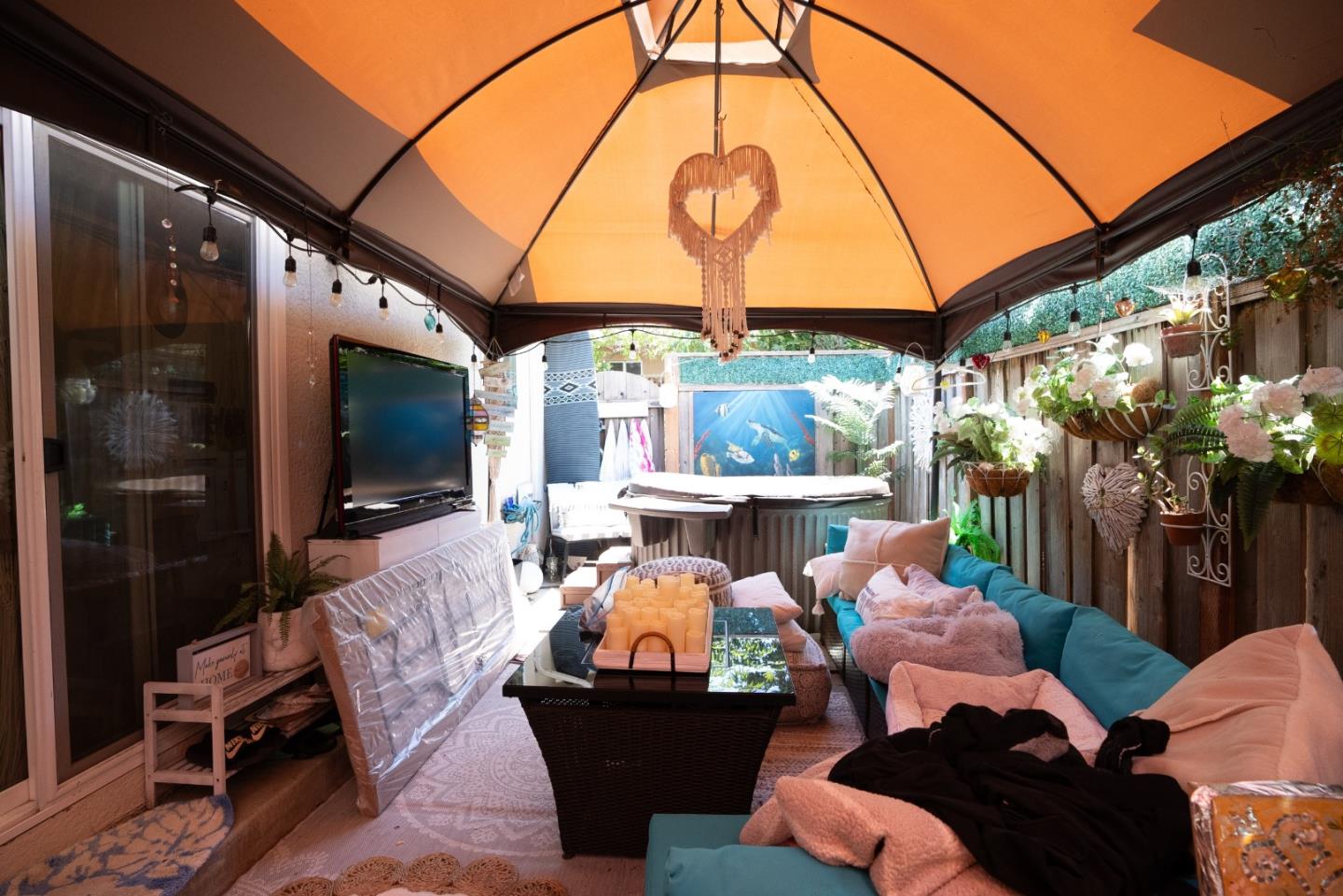 1754-1756 Plaza Court