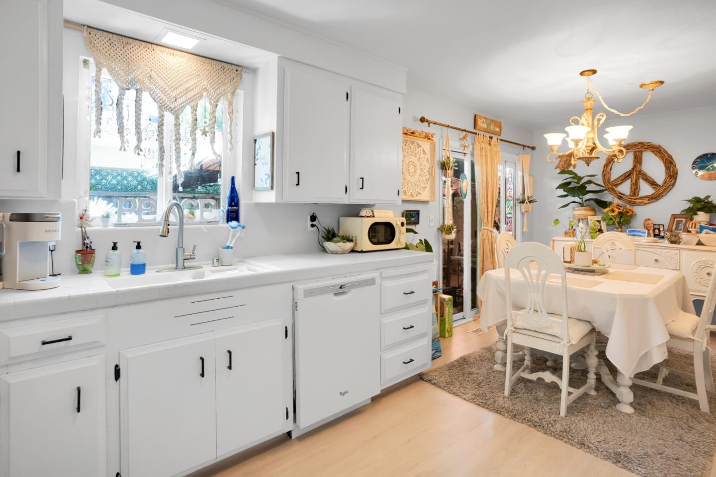 1754-1756 Plaza Court