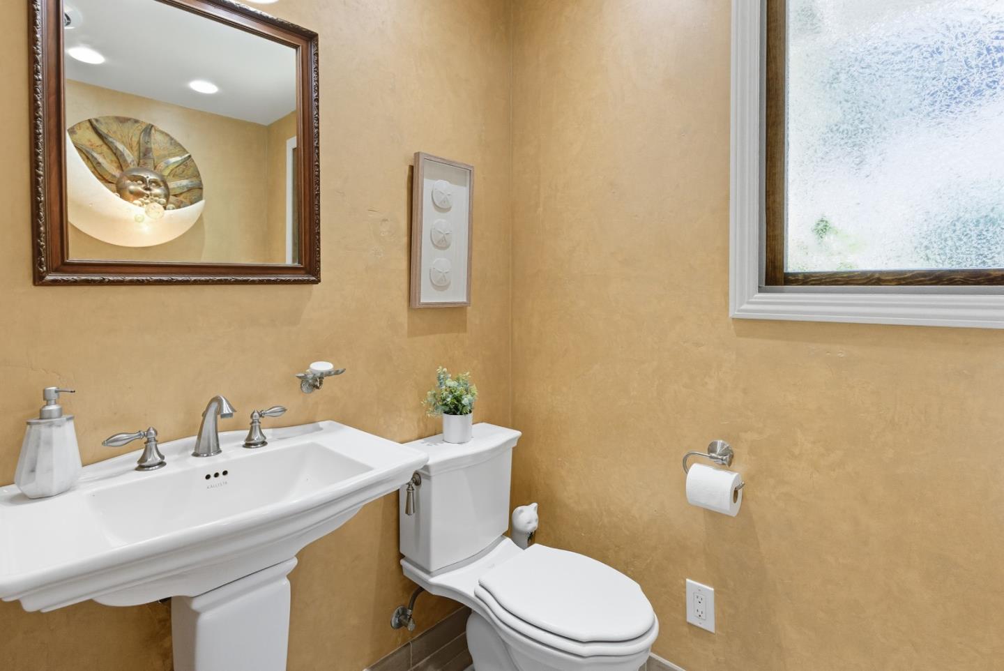 21160 Canyon View Drive