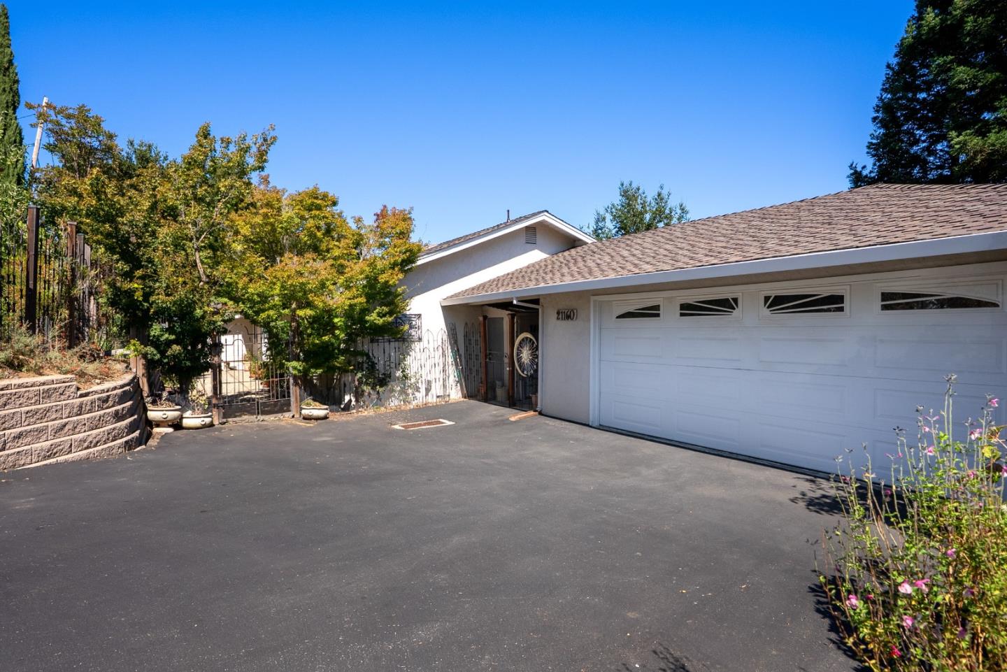 21160 Canyon View Drive