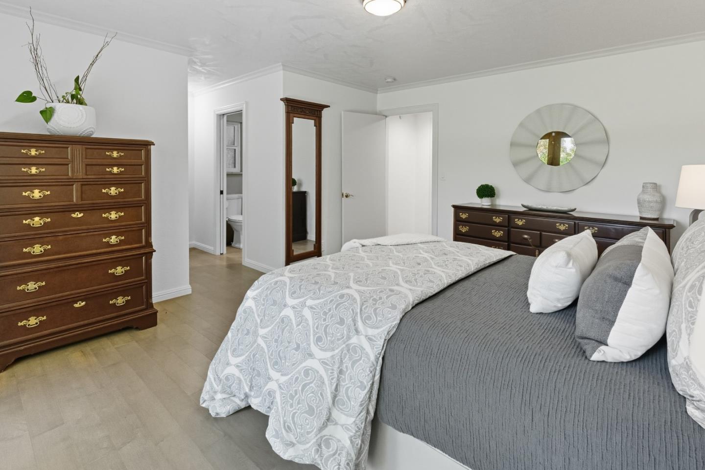 21160 Canyon View Drive
