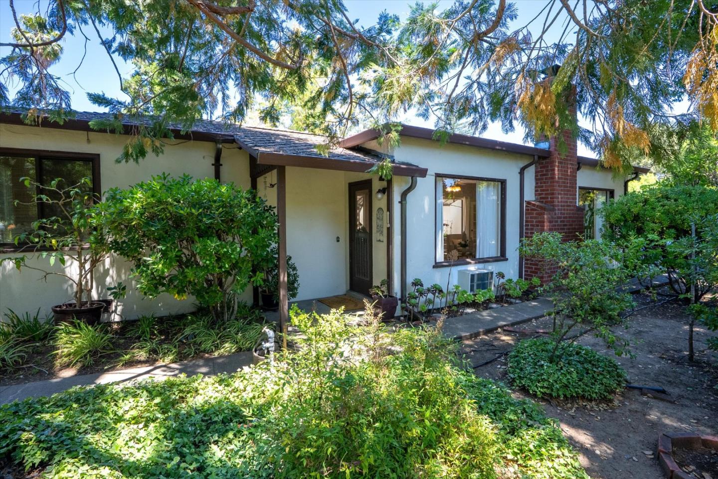 16899 Kennedy Road