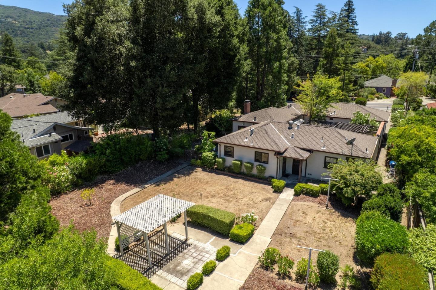 16899 Kennedy Road
