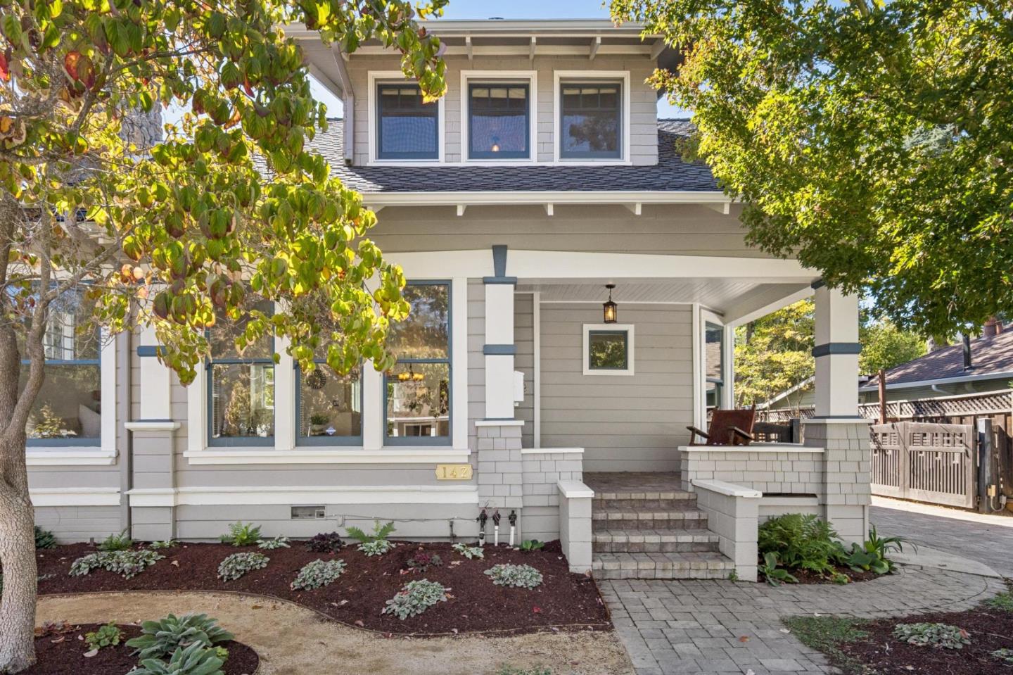 142 Johnson AVE