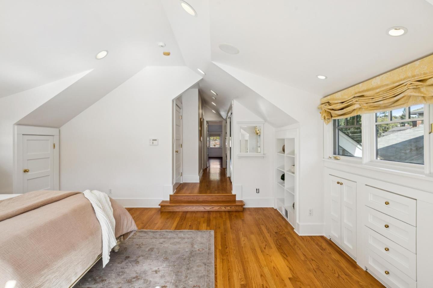 142 Johnson AVE