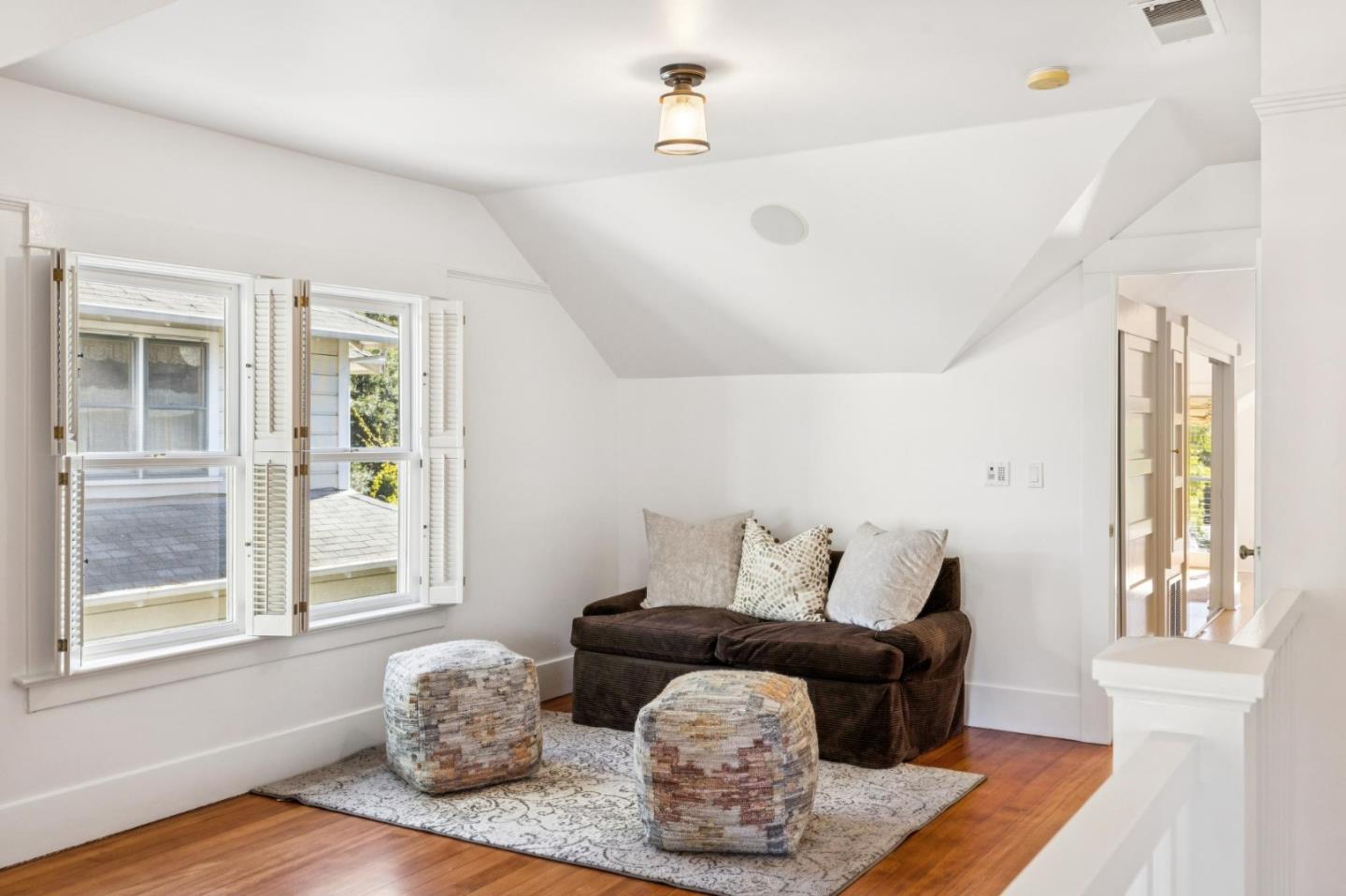 142 Johnson AVE