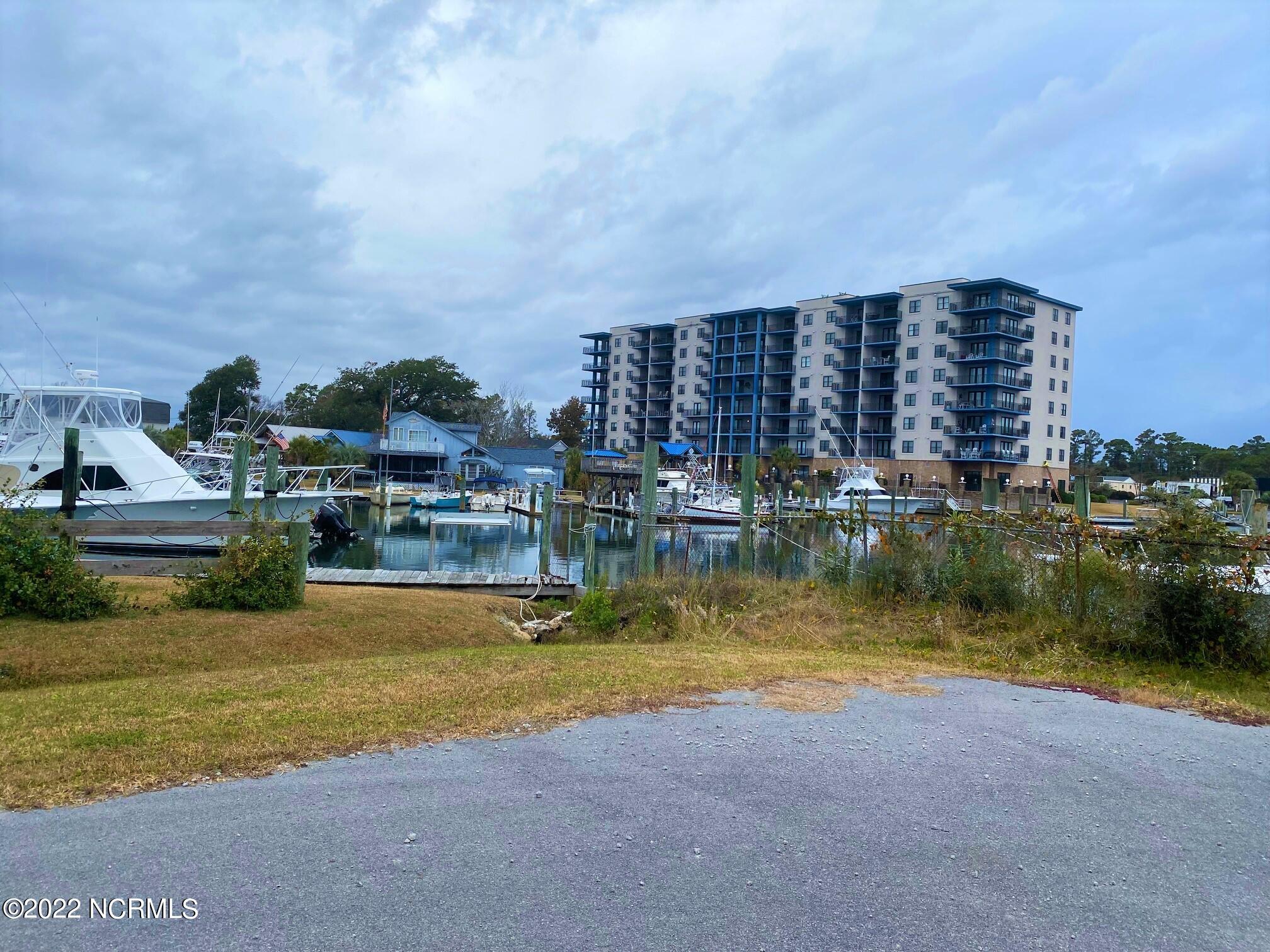 203 2 Pensacola Avenue