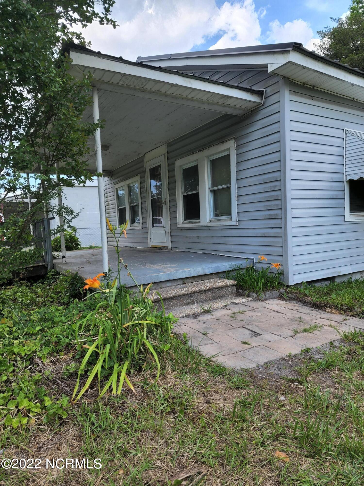 1104 Chatham Street