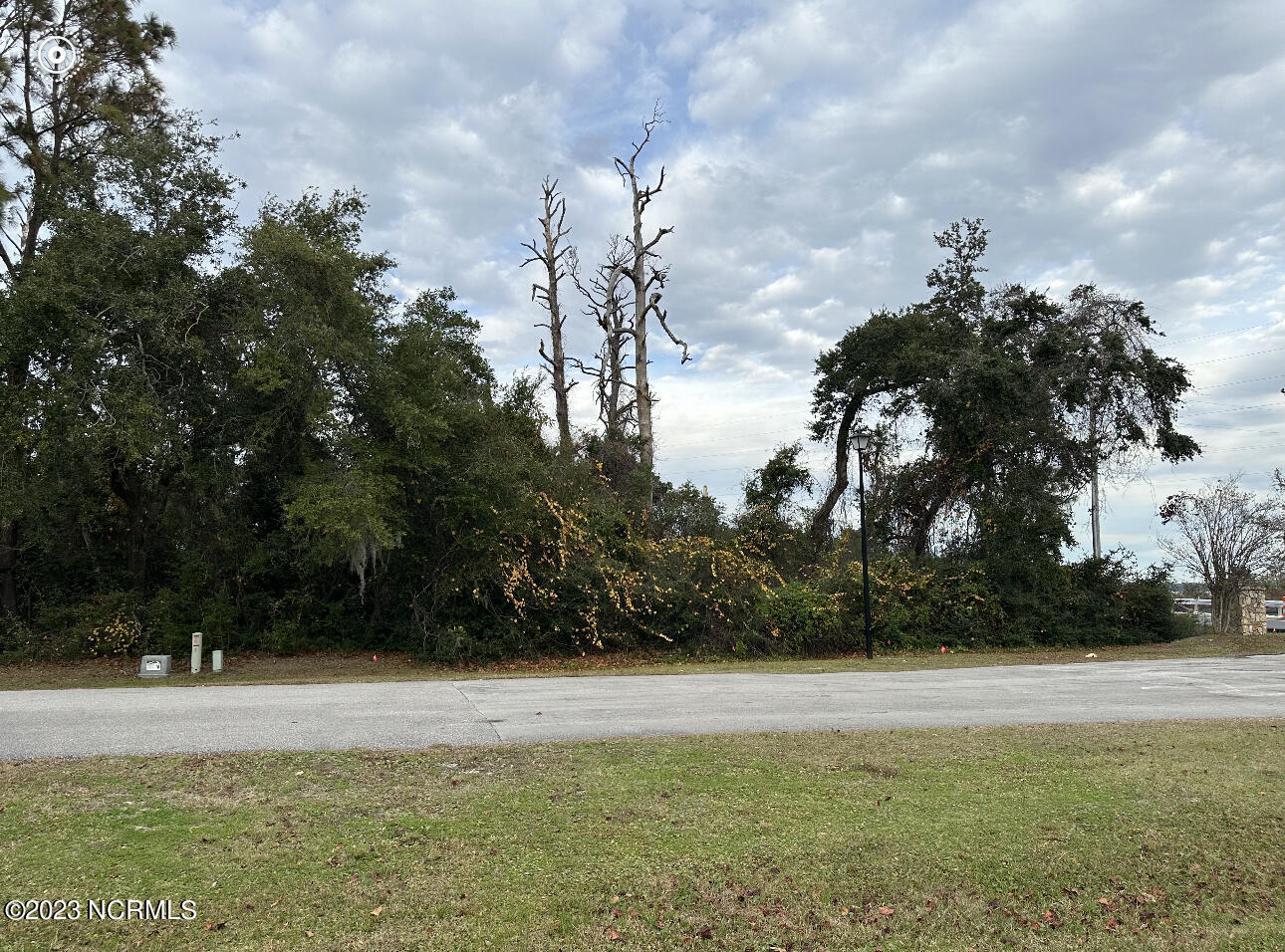 104 2 Harkers Point Road