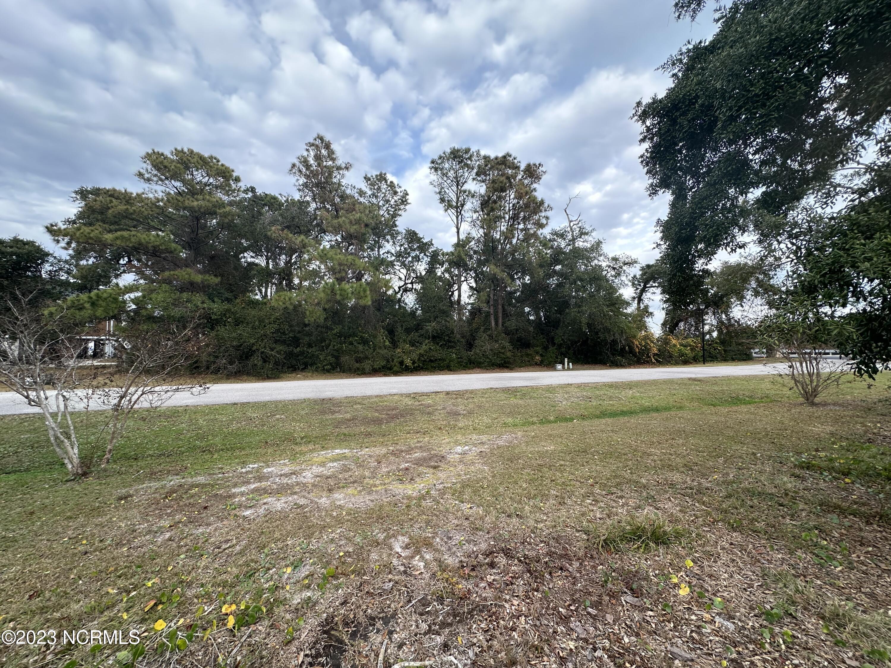 104 2 Harkers Point Road