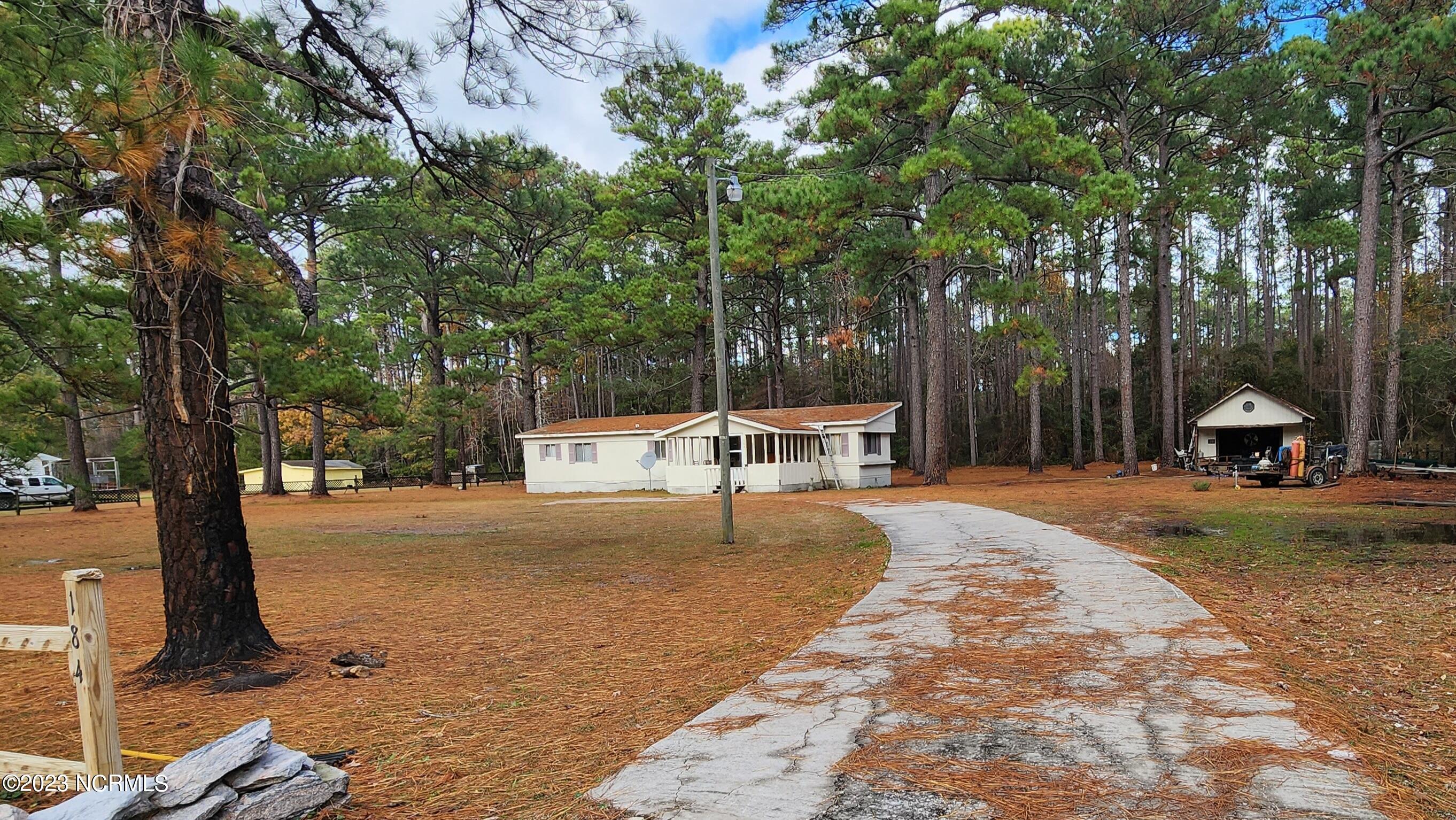 184 N Pigott Road