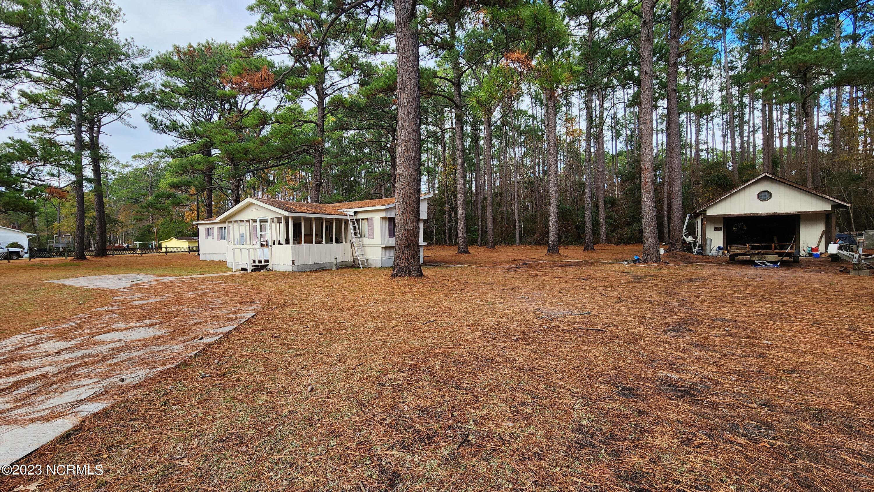 184 N Pigott Road