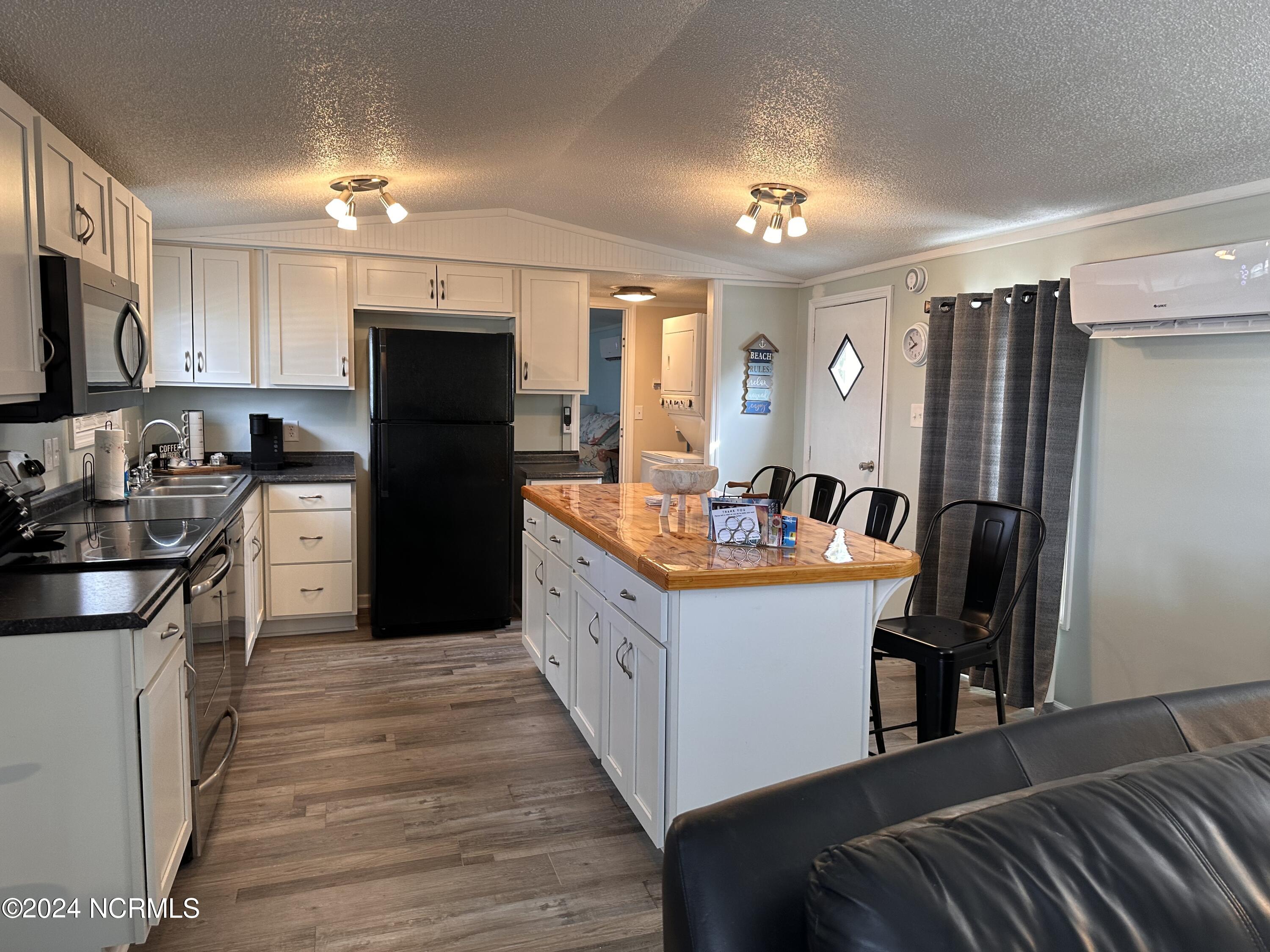 408 Bayview Drive