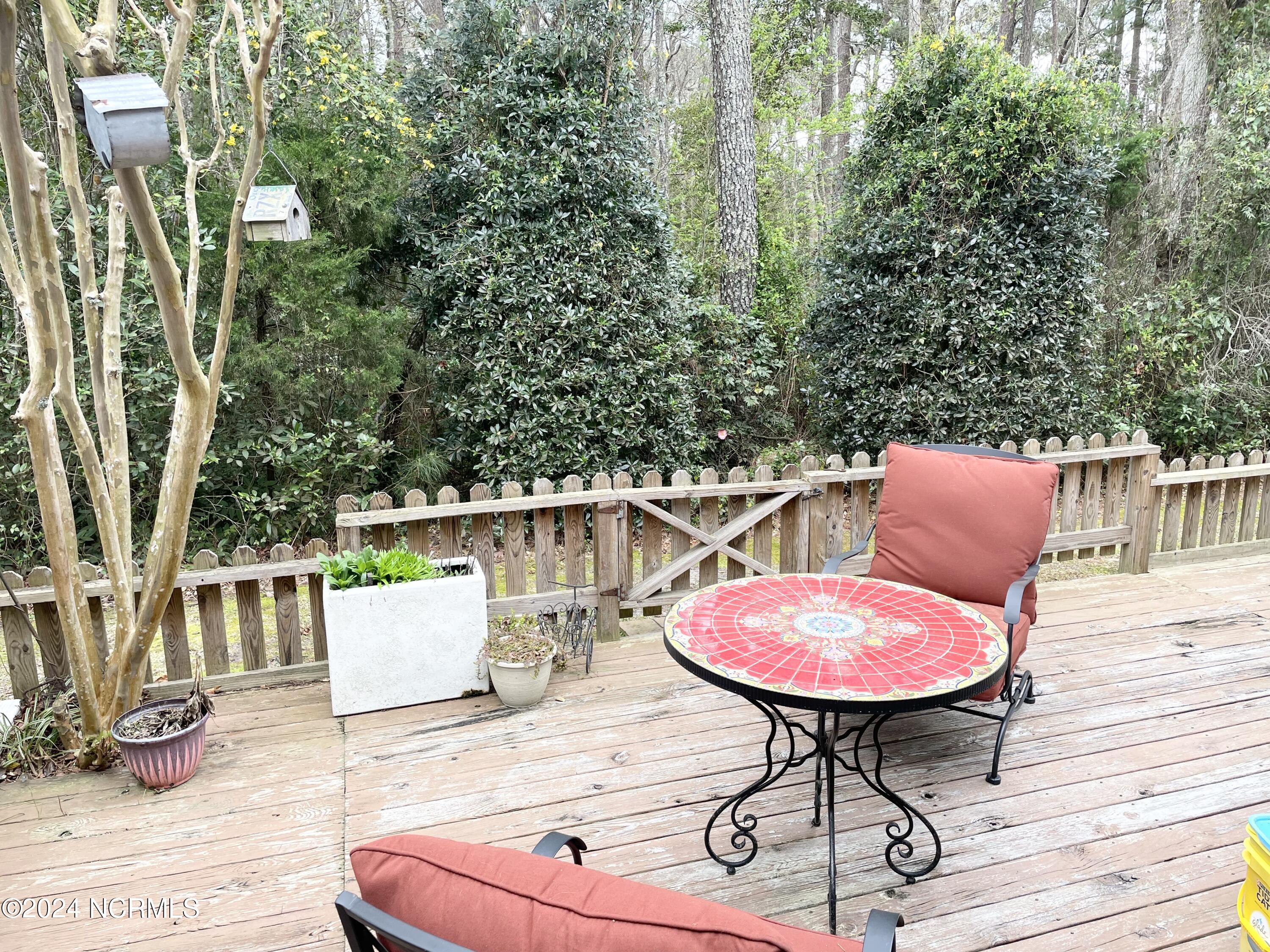 403 Cedarwood Village