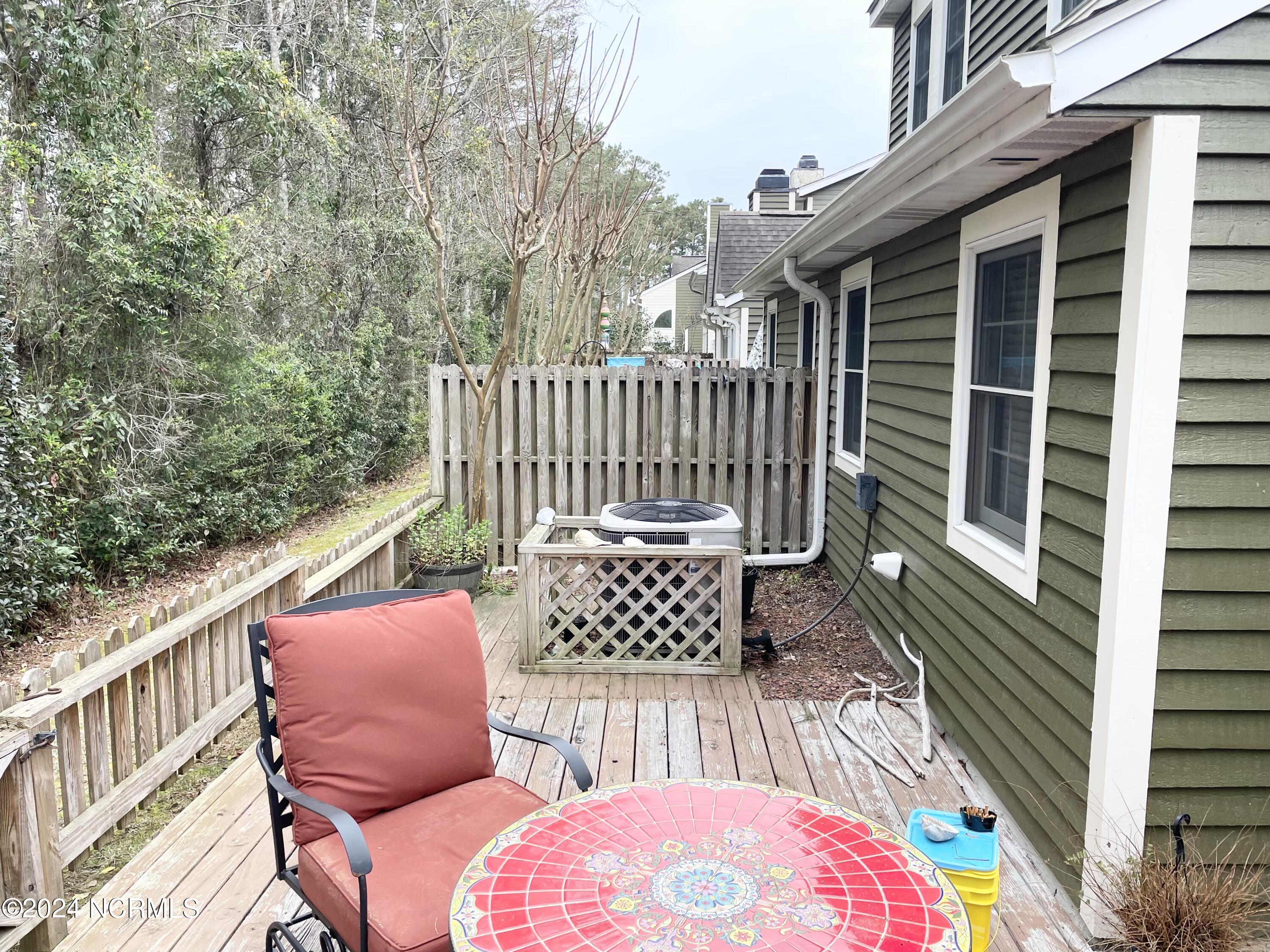 403 Cedarwood Village