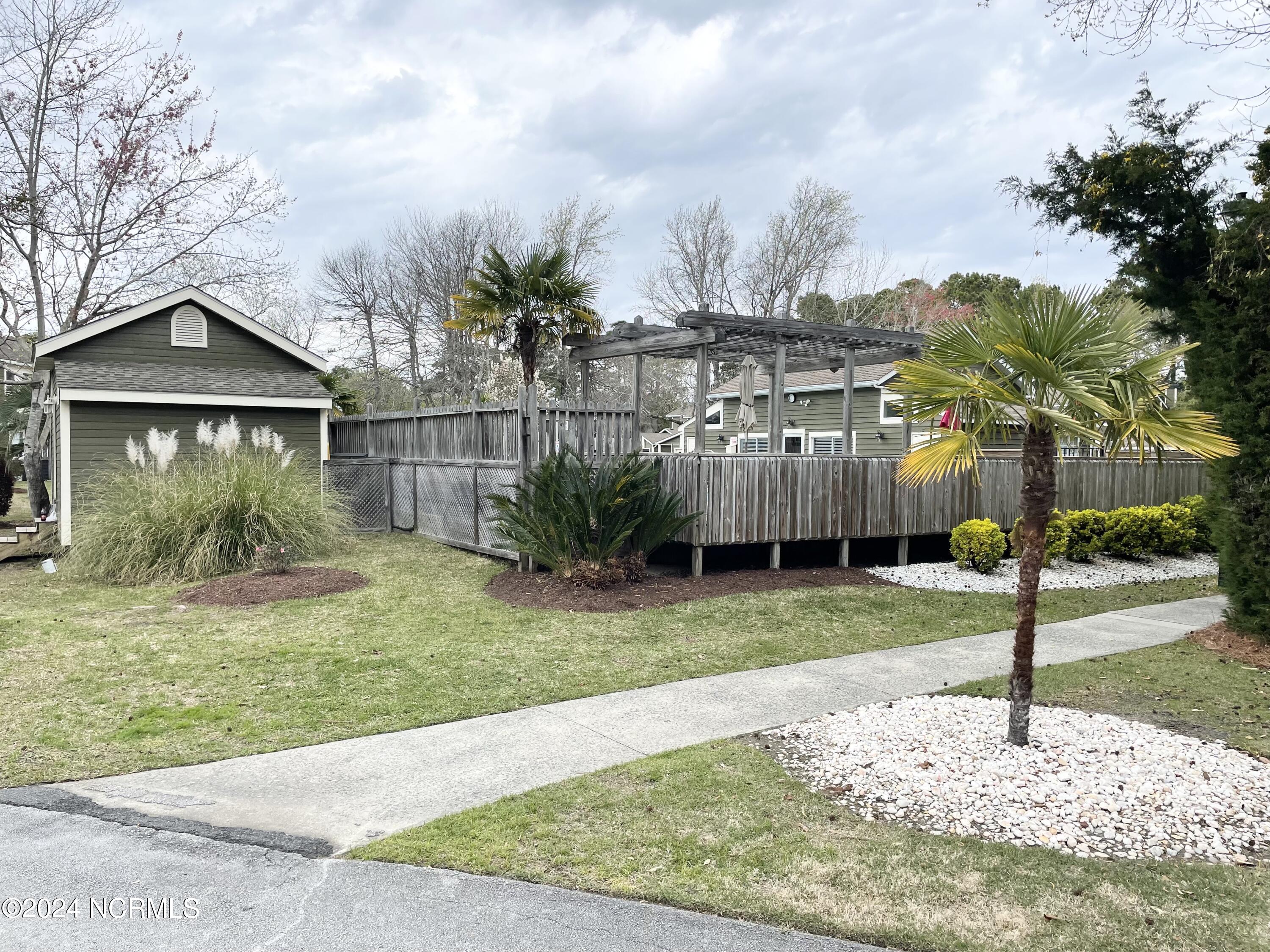 403 Cedarwood Village