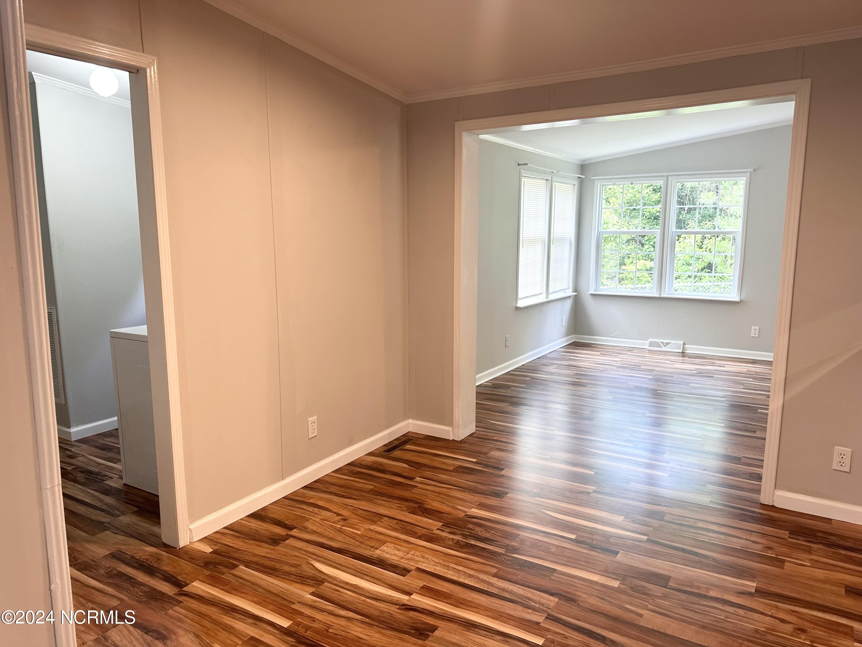 369 Grants Creek Road