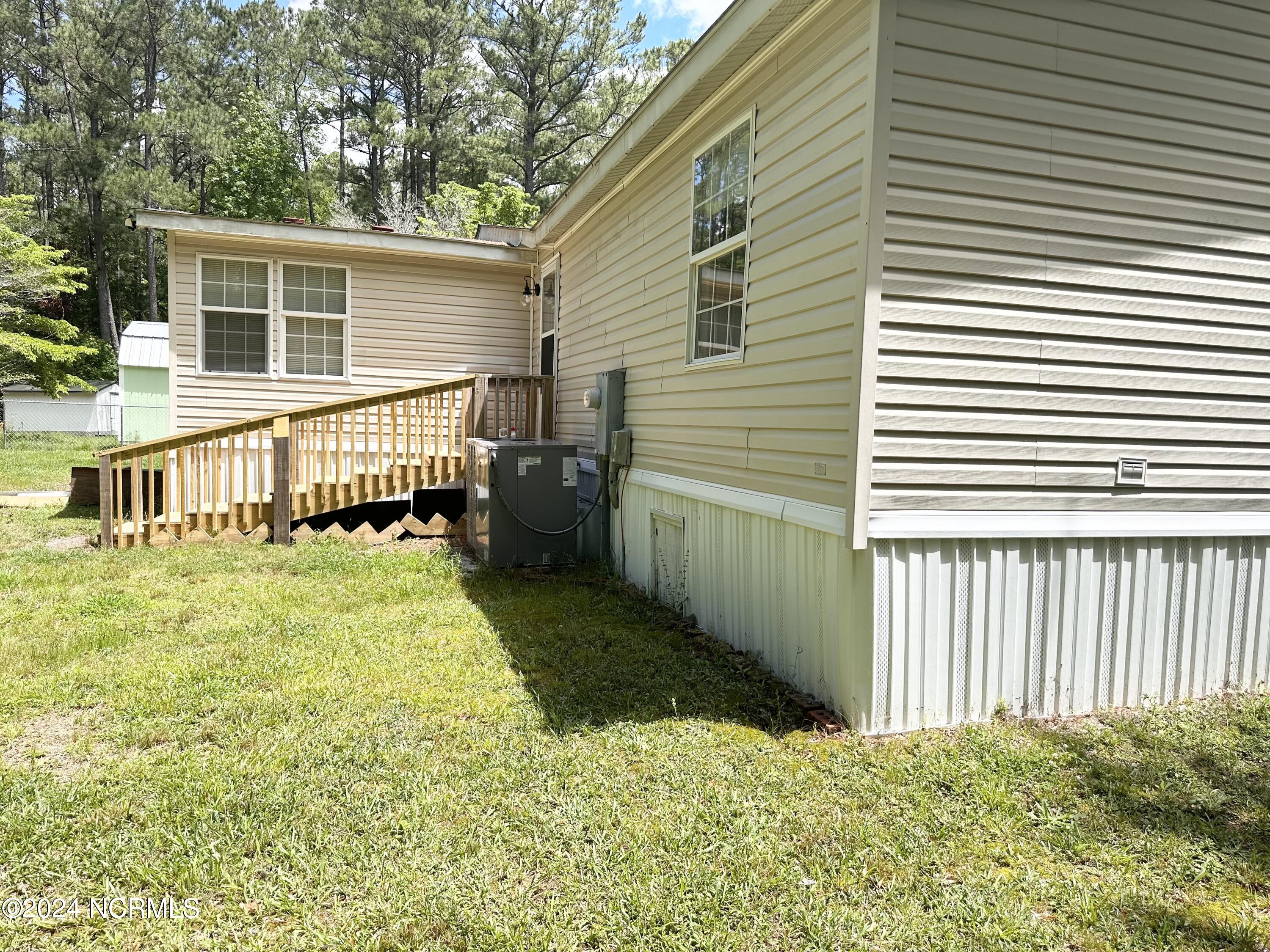 369 Grants Creek Road