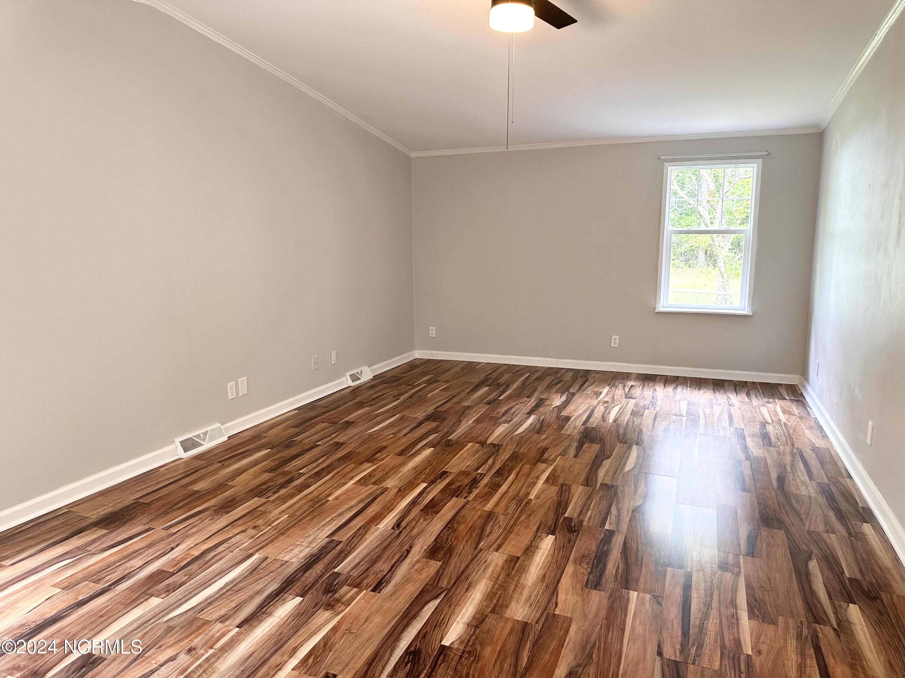 369 Grants Creek Road