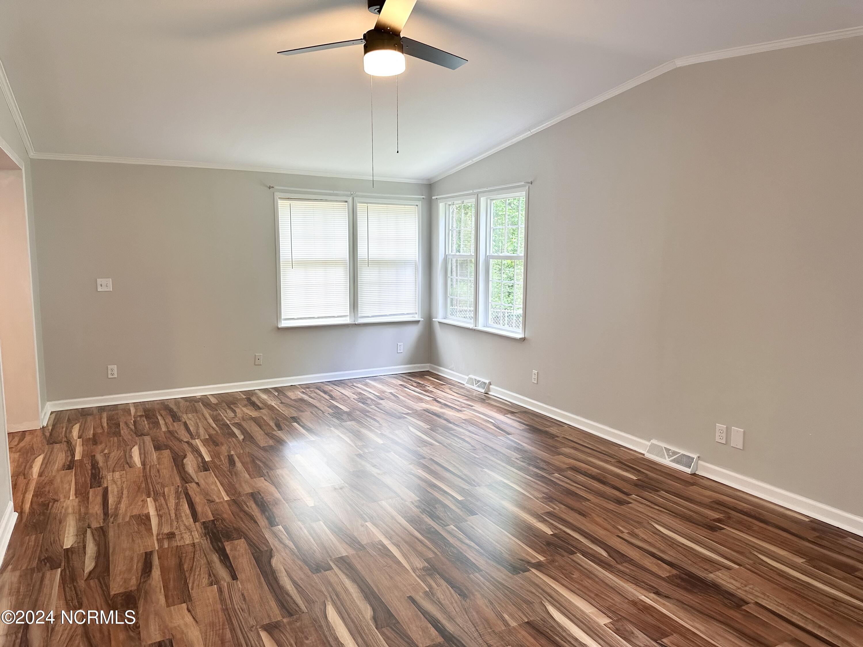 369 Grants Creek Road