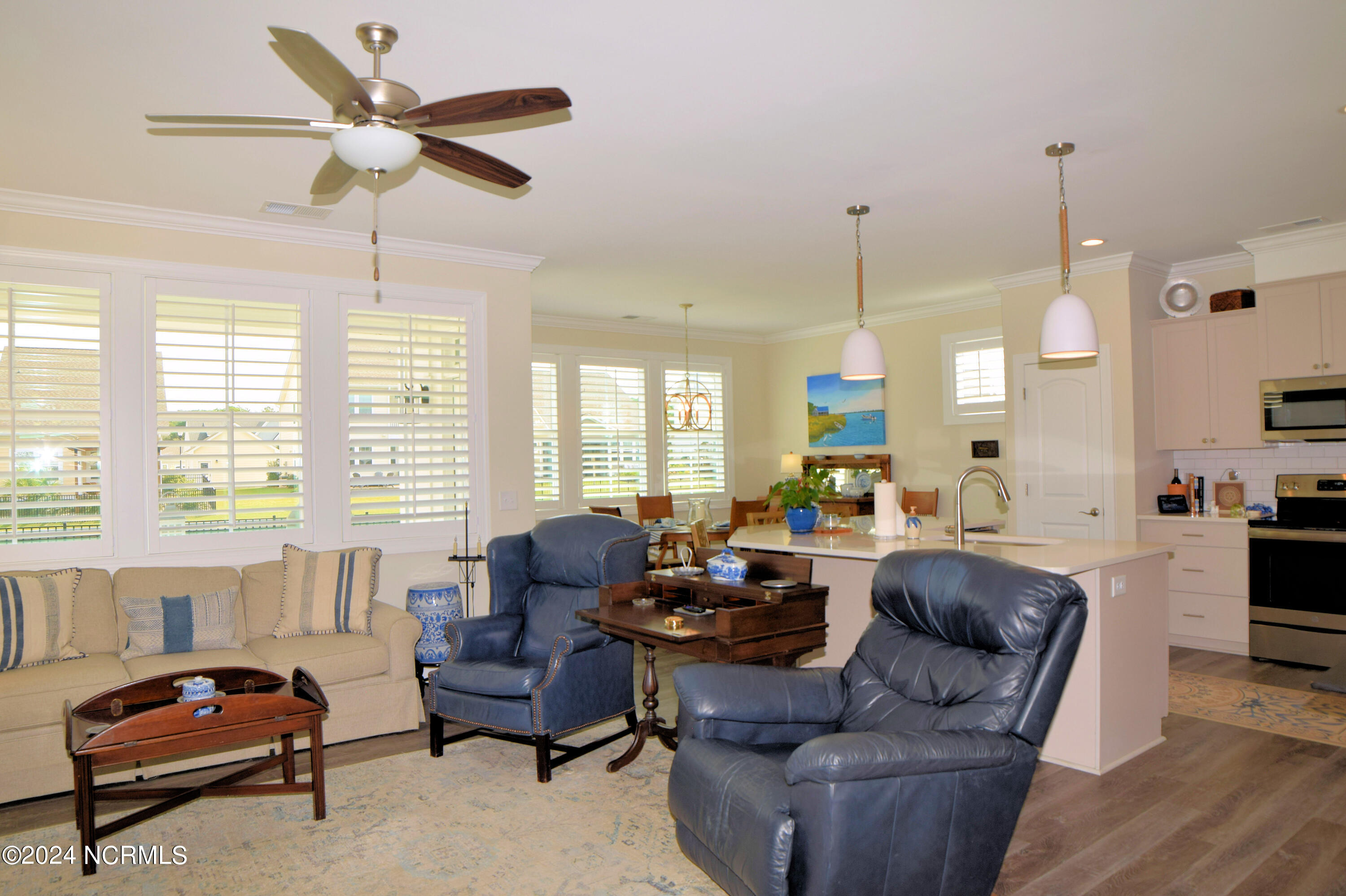 407 Shoveler Place