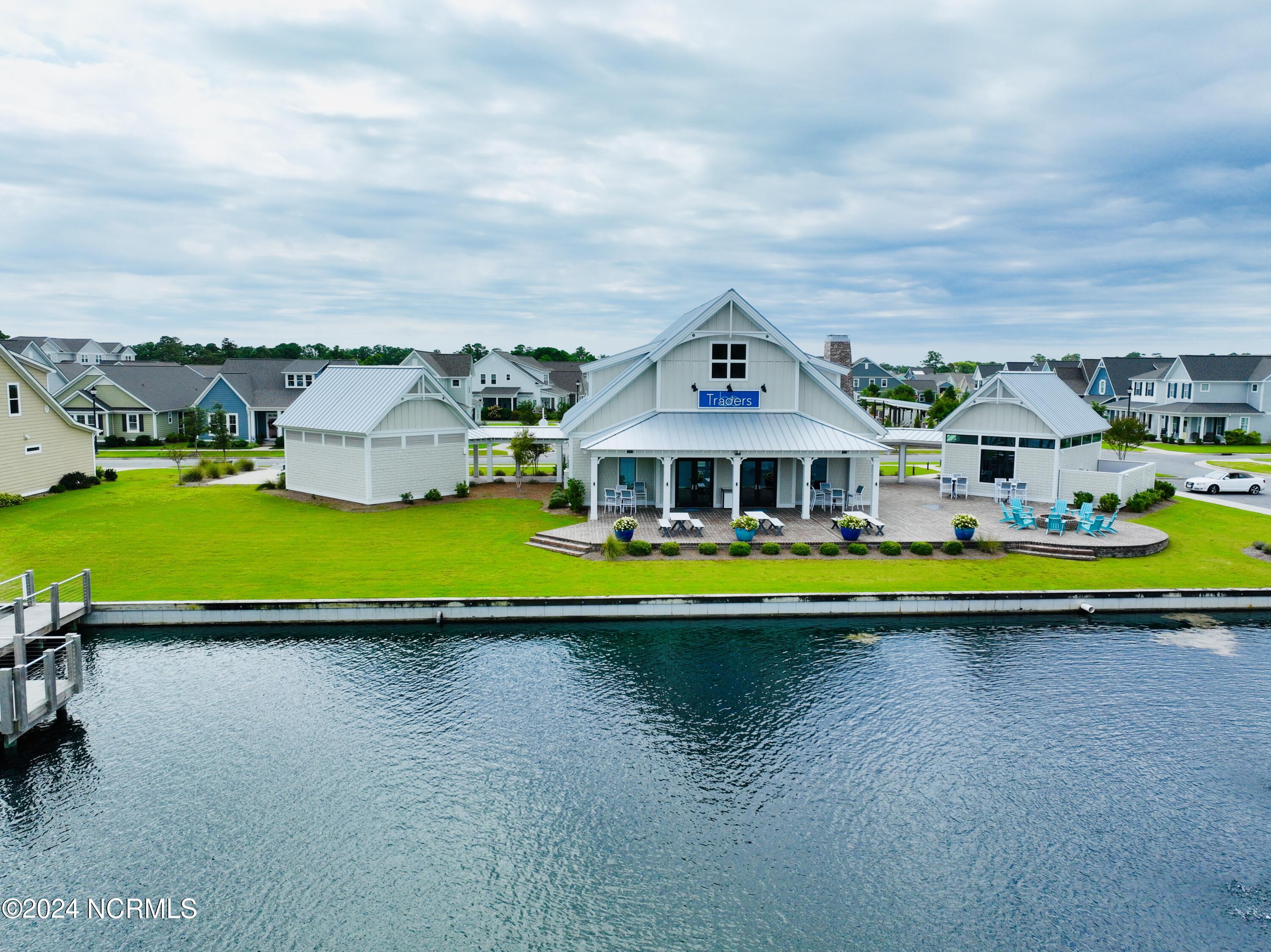 407 Shoveler Place