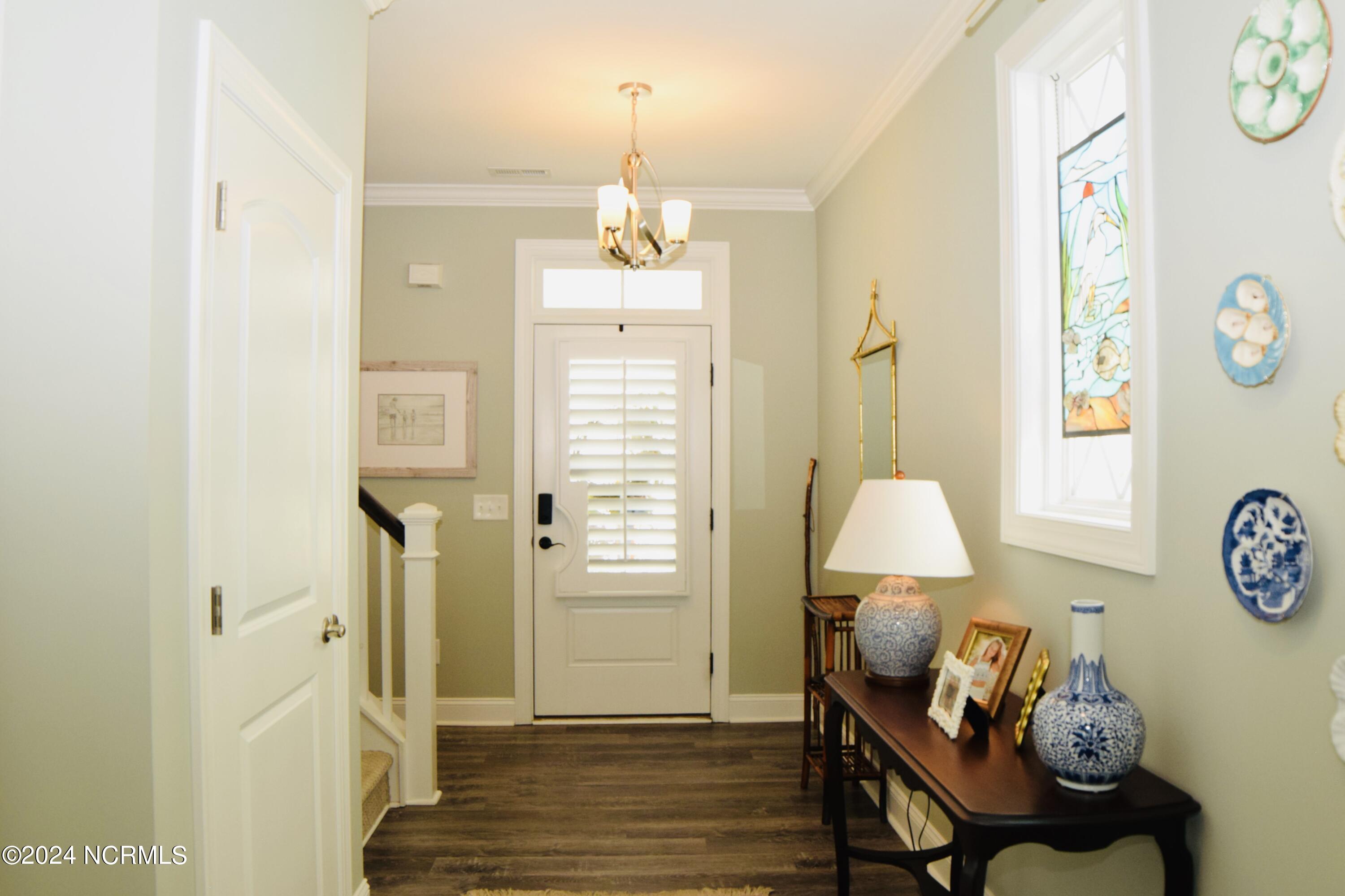 407 Shoveler Place