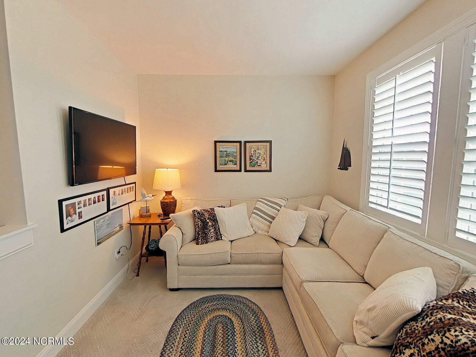 407 Shoveler Place