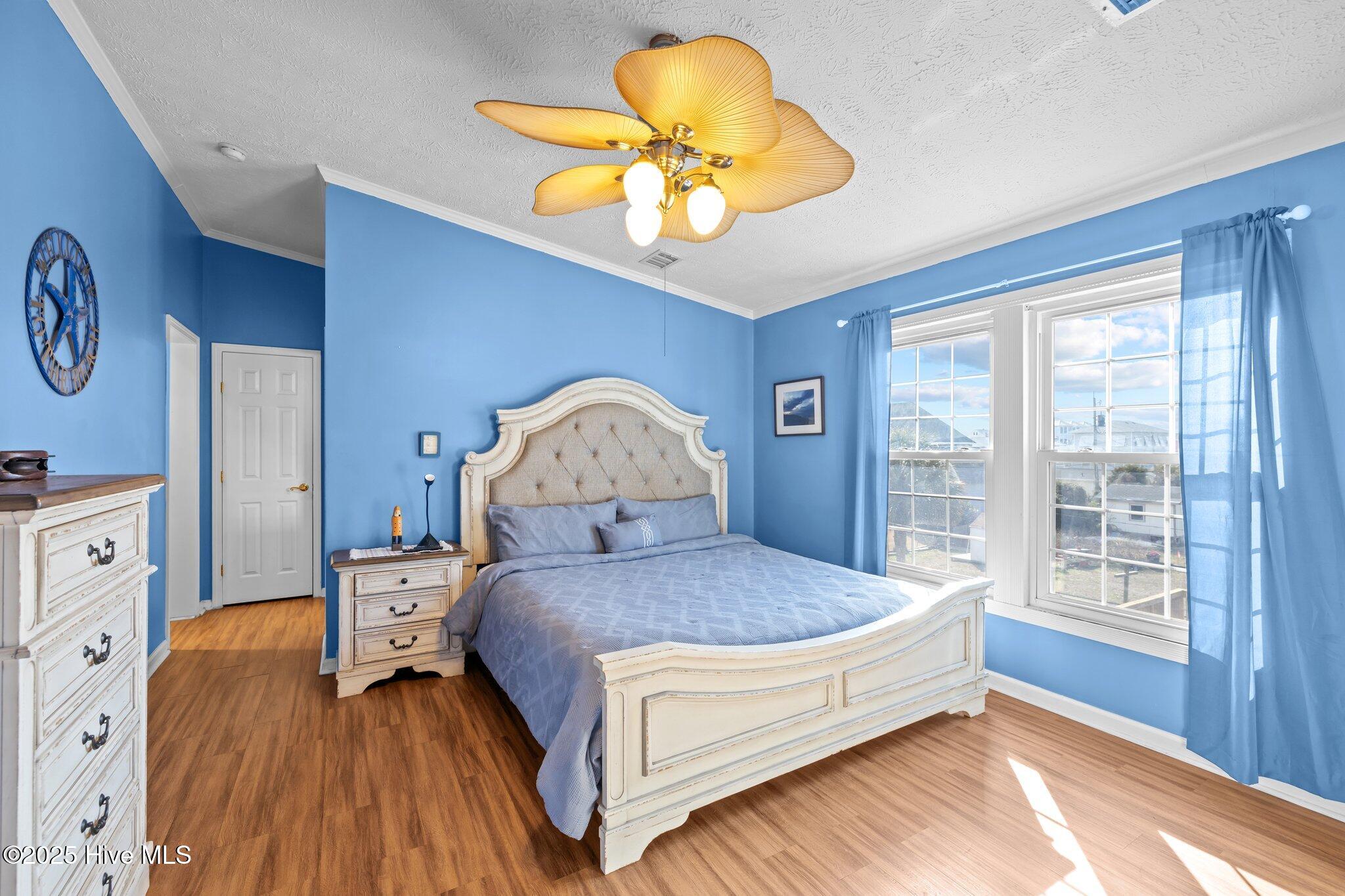 310 E Bogue Boulevard