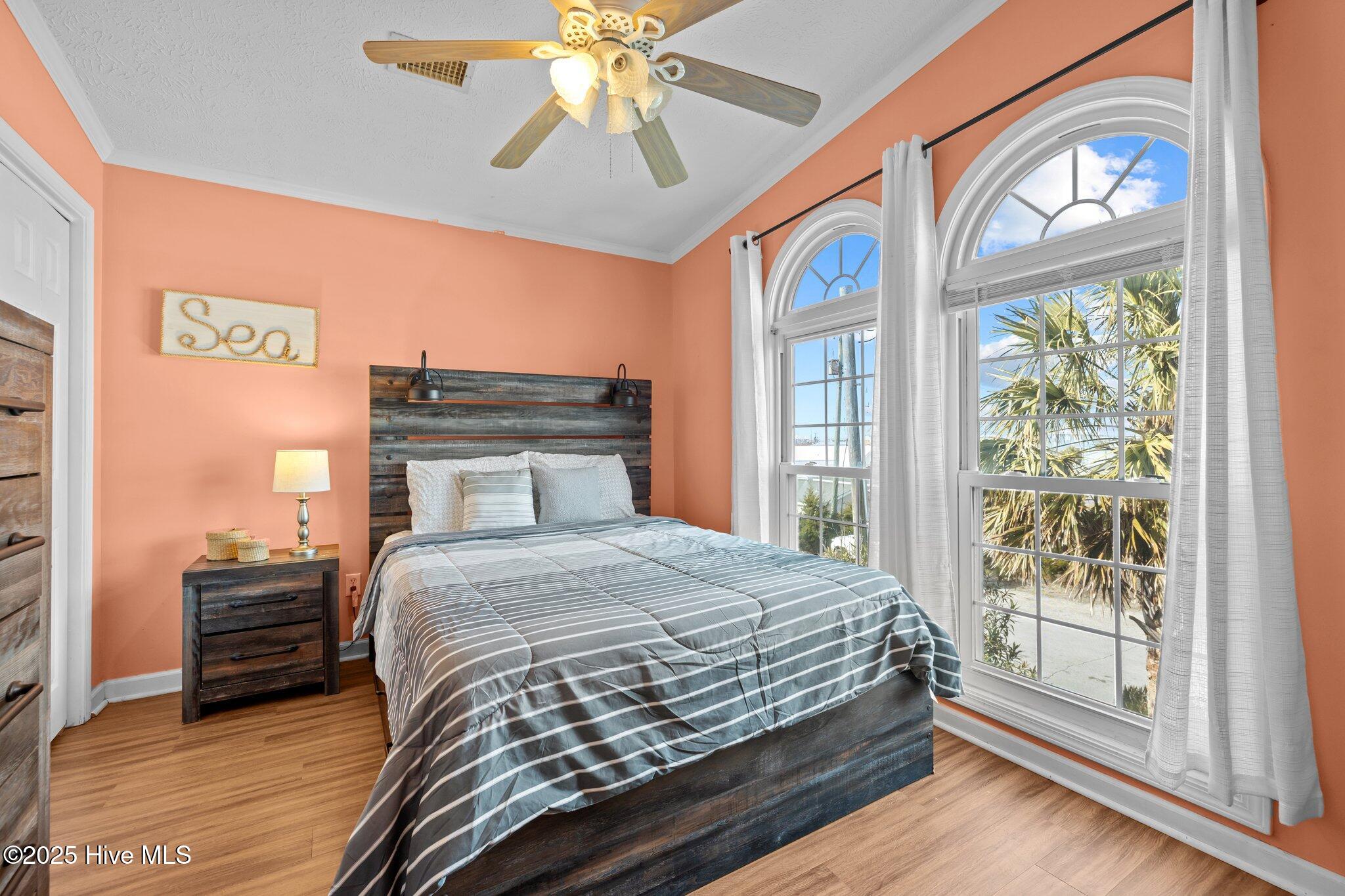 310 E Bogue Boulevard