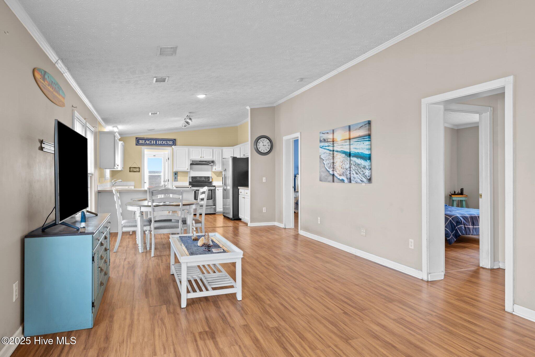 310 E Bogue Boulevard