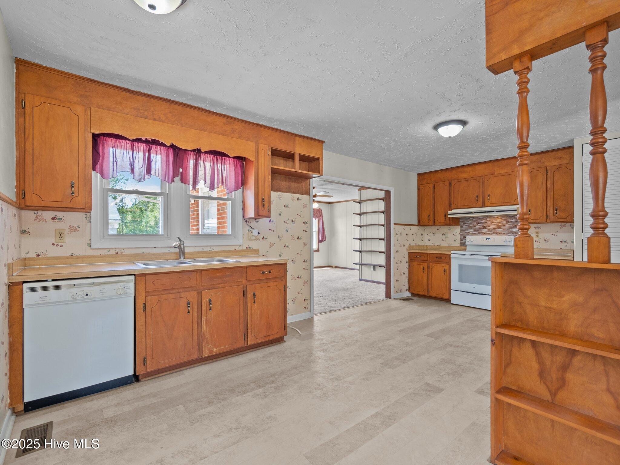 10 Jasper Road