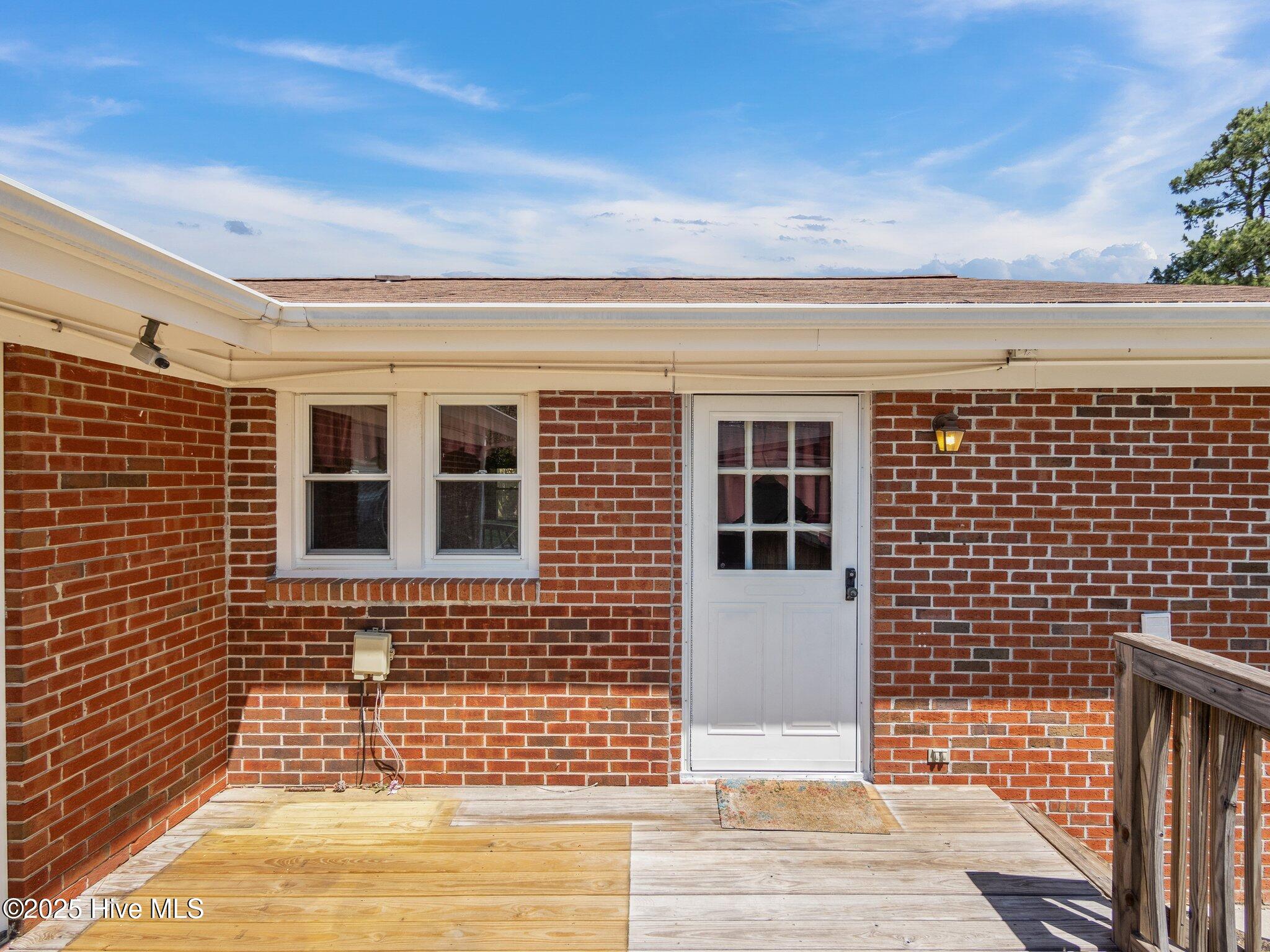 10 Jasper Road