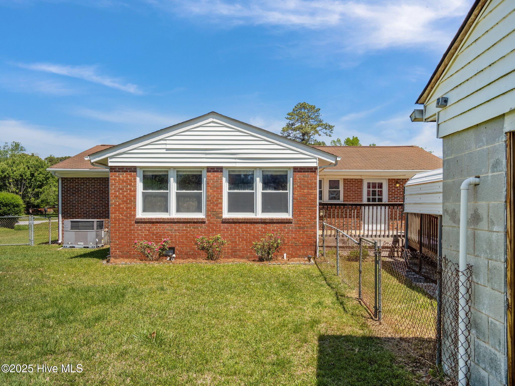 10 Jasper Road