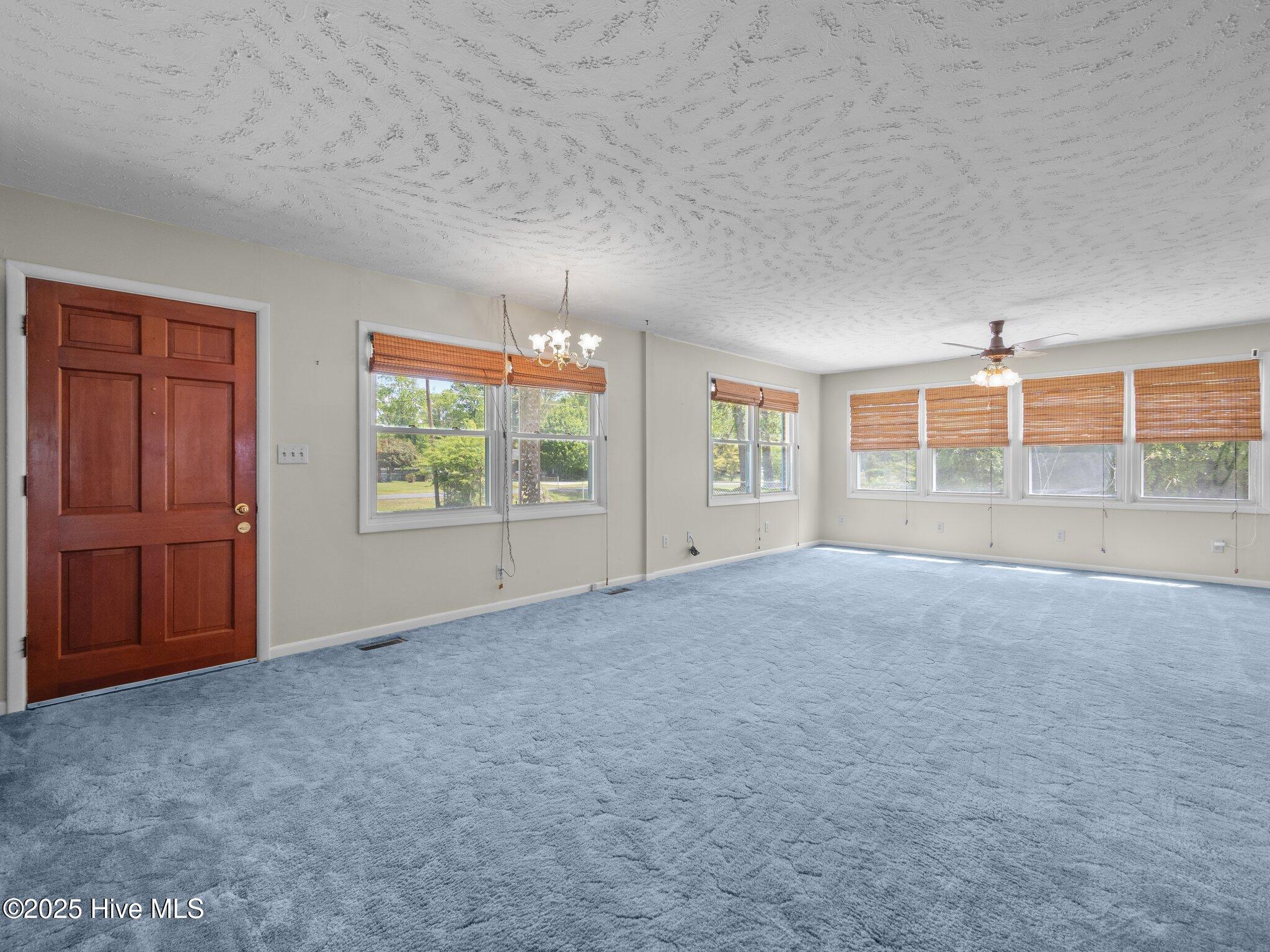 10 Jasper Road
