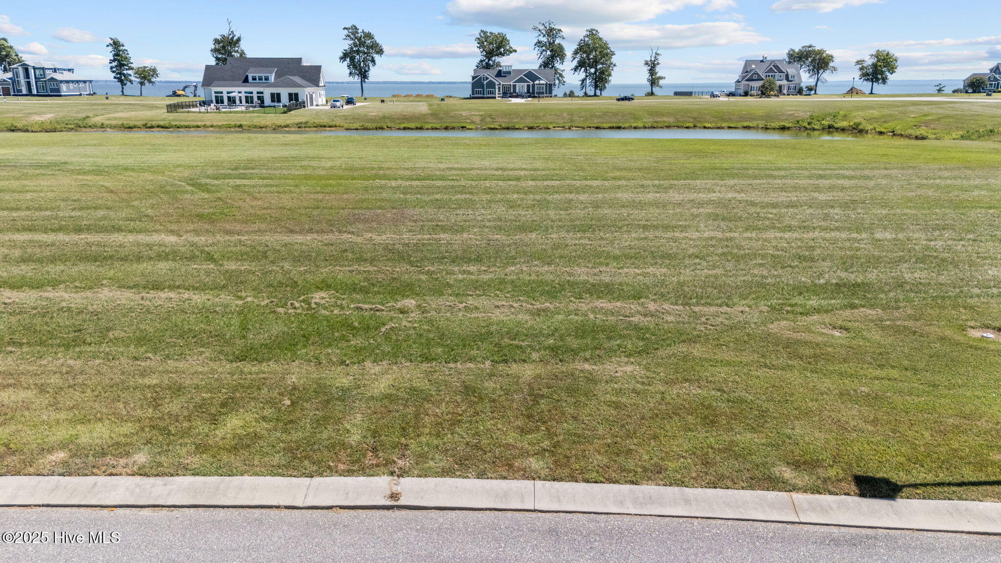 108 72 Majestic Circle