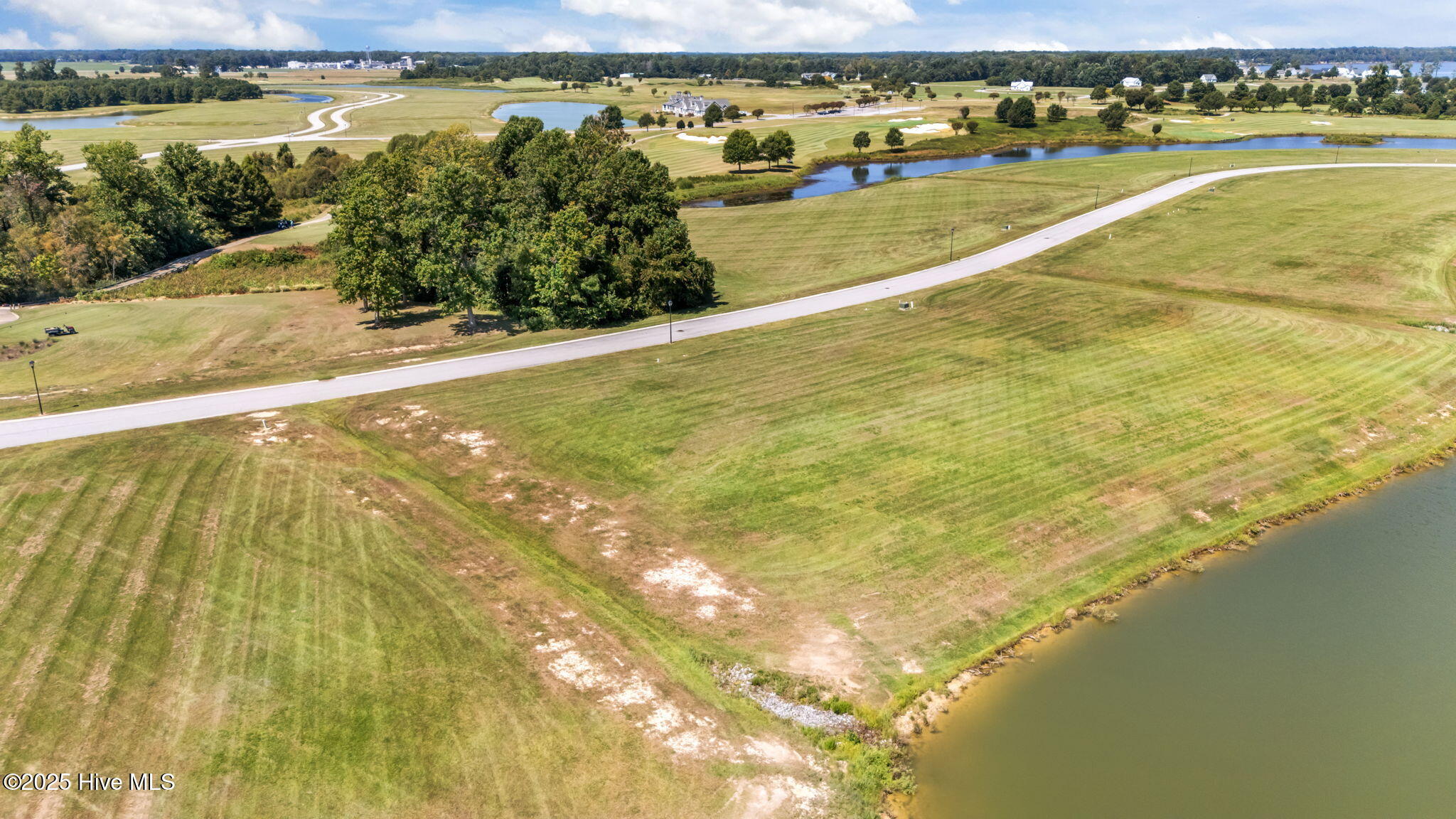 106 71 Majestic Circle