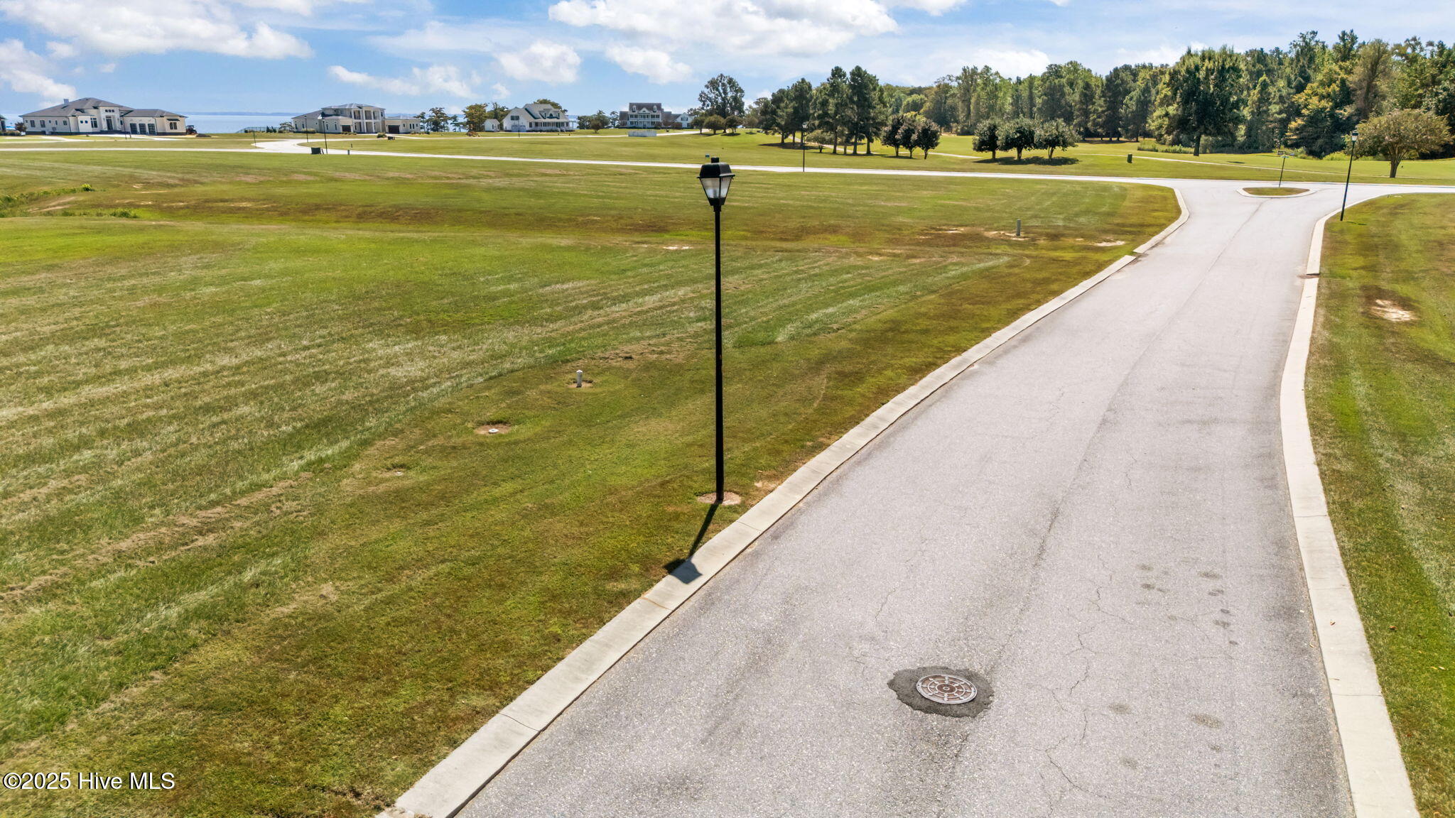 106 71 Majestic Circle