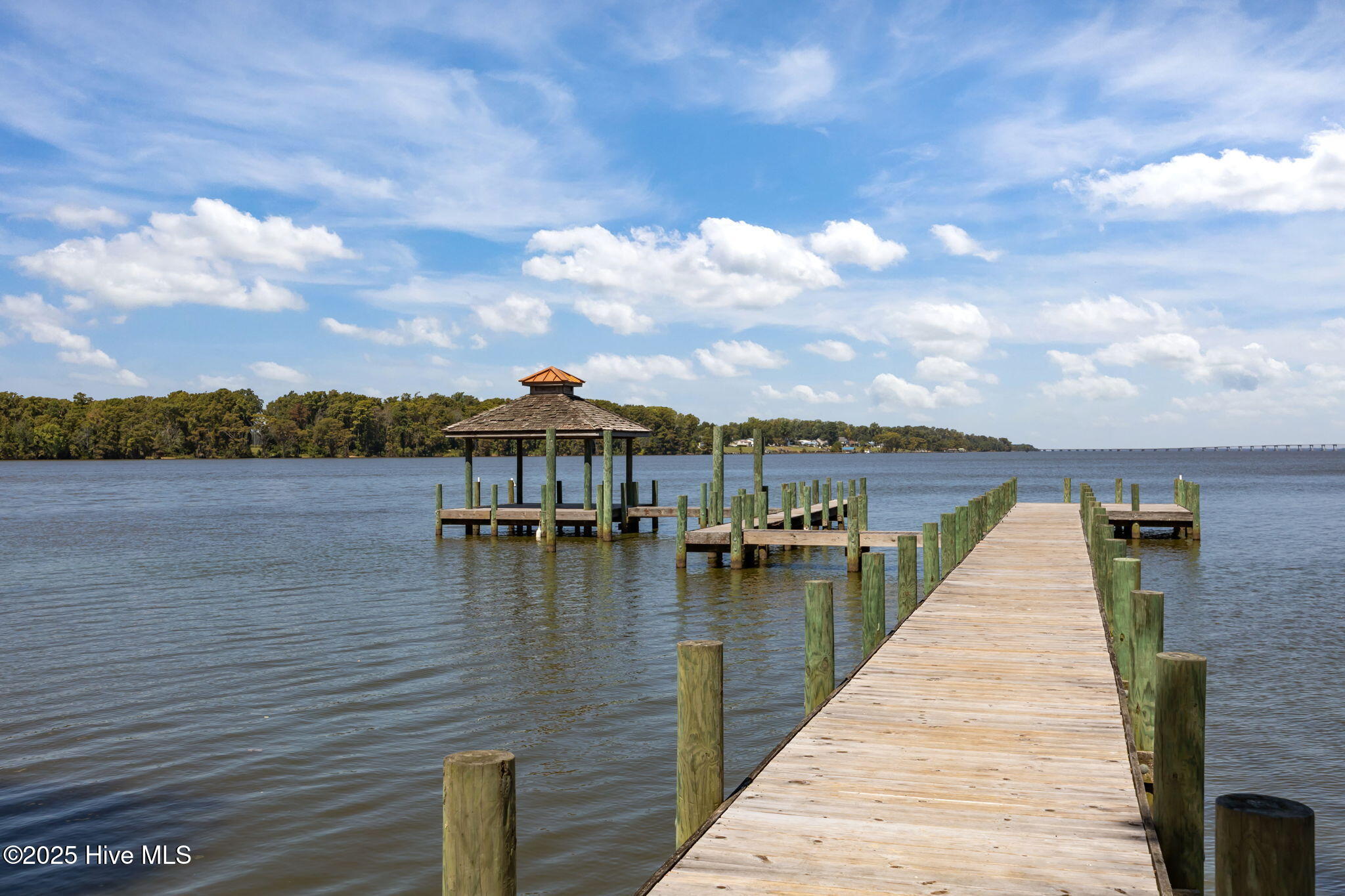 106 71 Majestic Circle