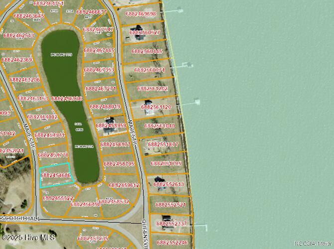 106 71 Majestic Circle